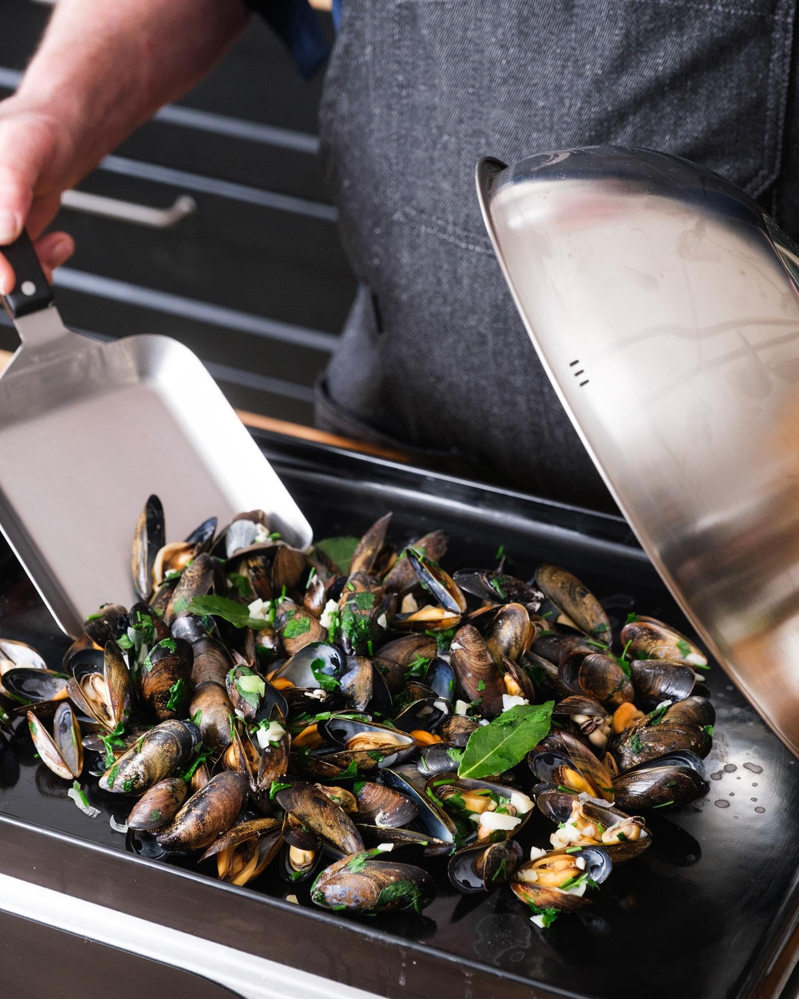 LE MARQUIER AGR88 - Spatola in Acciaio Inox con Bordi