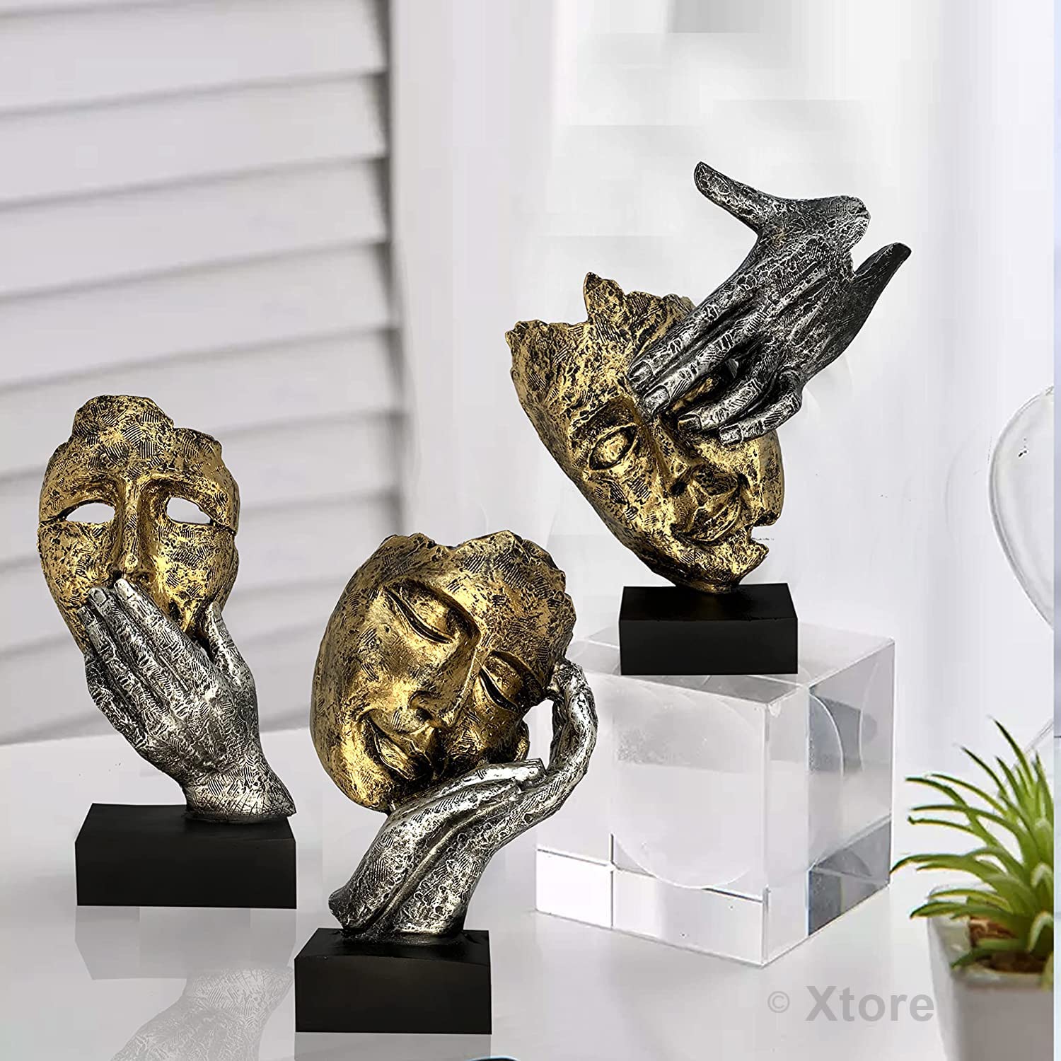 Xtore Human Face Statues - Gold & Silver Decor -2 Xtore Human Face Statues - Gold & Silver Decor -2