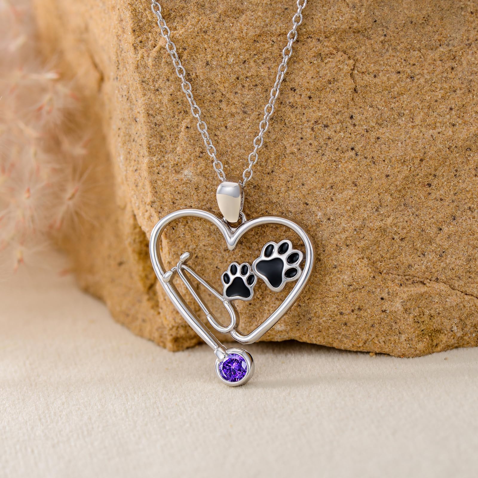 ROMANTICWORK Collar de estetoscopio veterinario con piedra natal de plata de ley 925, colgante de enfermera veterinaria con pata de perro, joyería de regalo para enfermeras veterinarias, regalos