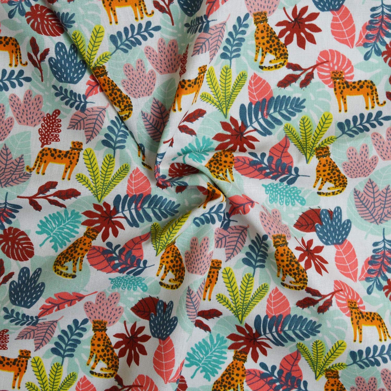 Tela de algodón estampada para niño, 100 % algodón [Certificado Oeko Tex] de muy buena calidad, cretonna de algodón, se vende por retales – Peso 140 gr/m2 (50 cm x 1,60, Leopard)