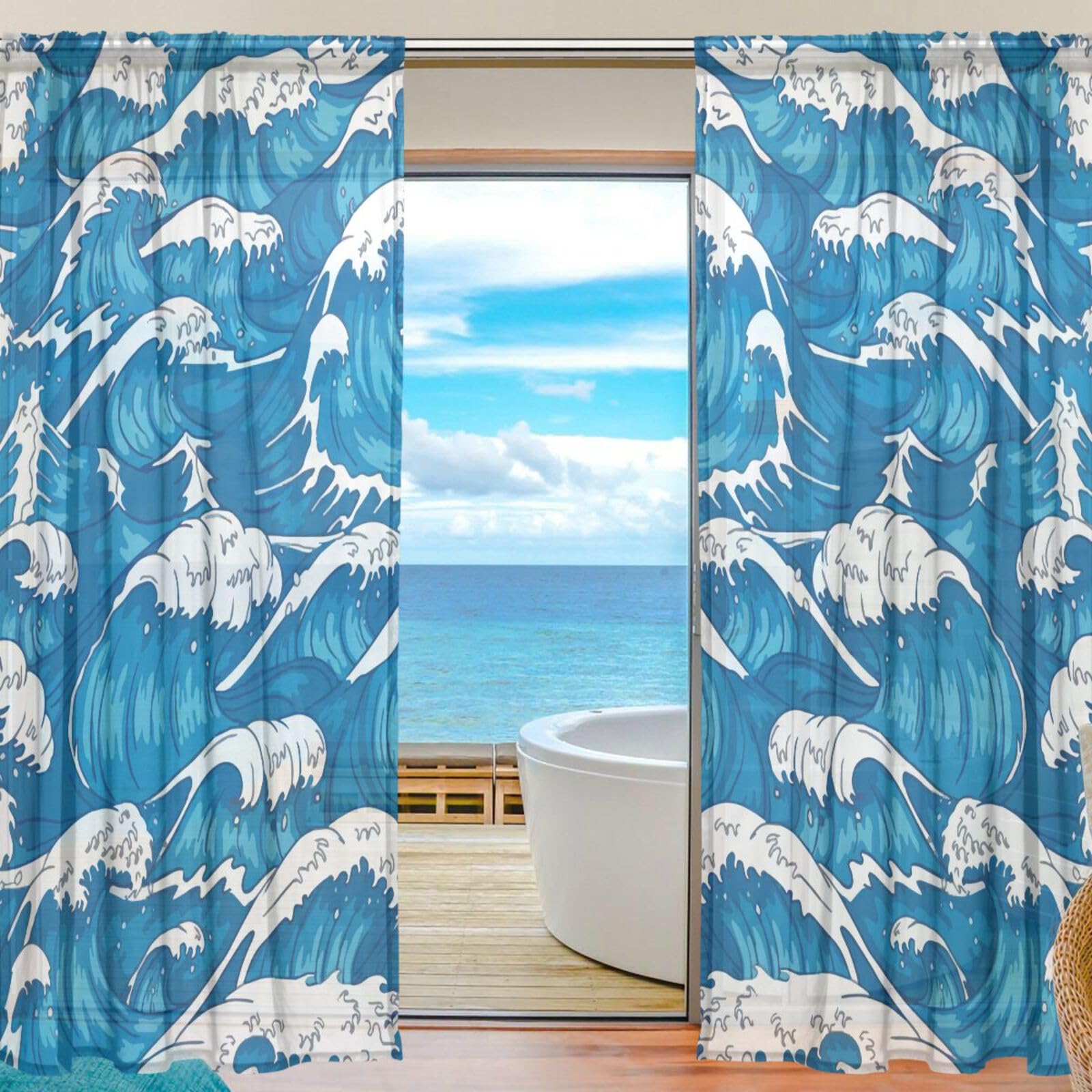海のカーテンと絵が2枚