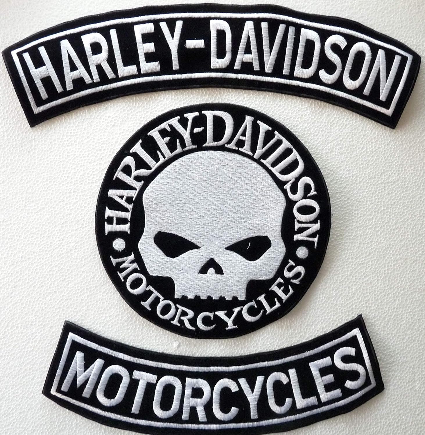 Lot de 3 grands patchs argentés forme arc patch Harley Davidson Motorcycles crâne compatible avec gilets en cuir motard moto accessoires moto style personnalisé résistant haute qualité original