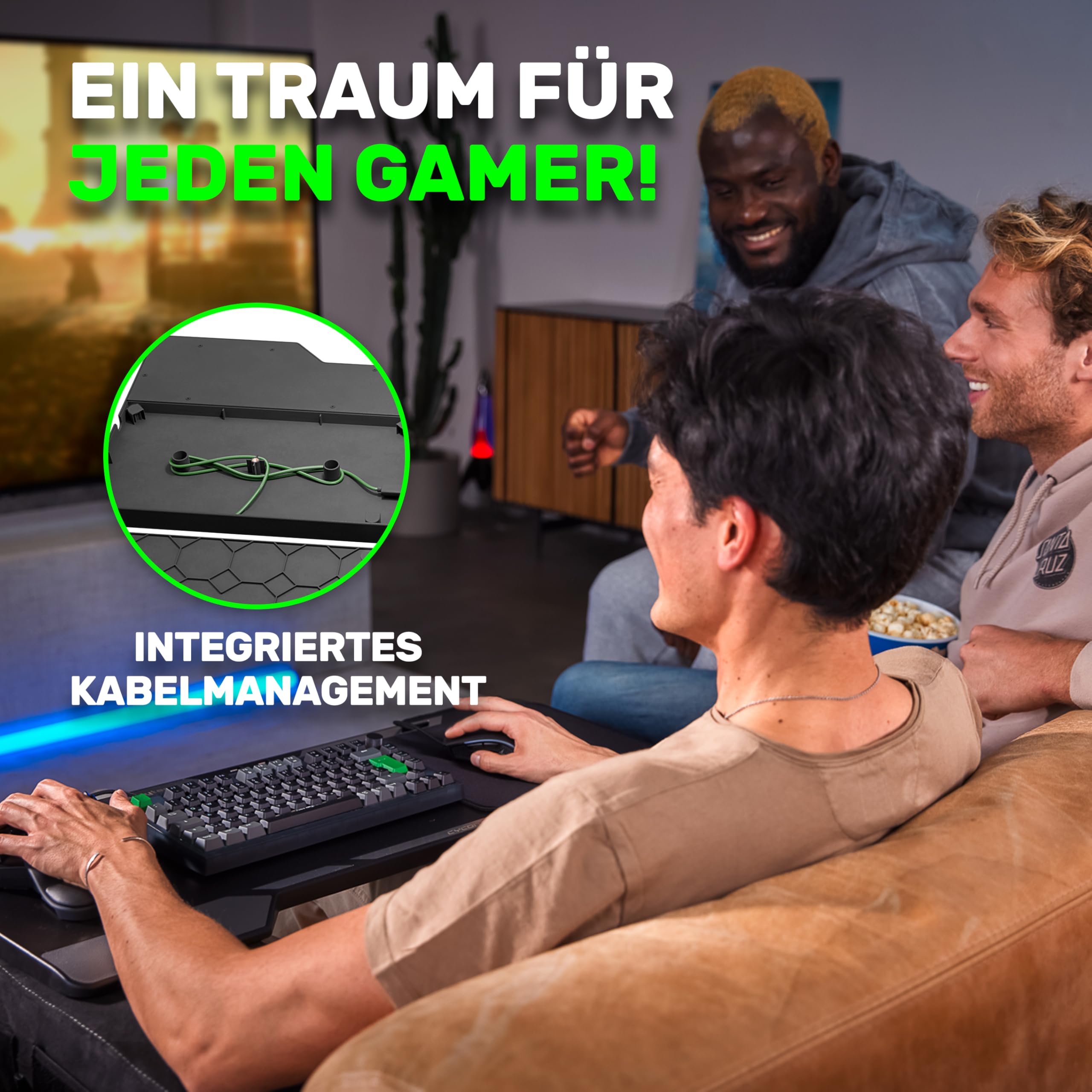 Couchmaster CYCON² Black Edition, ergonomischer Gaming Laptoptisch für Couch, Sofa und Bett, Laptop Tisch mit USB Hub für PC, PS4/5, Xbox One/Series X und Laptops