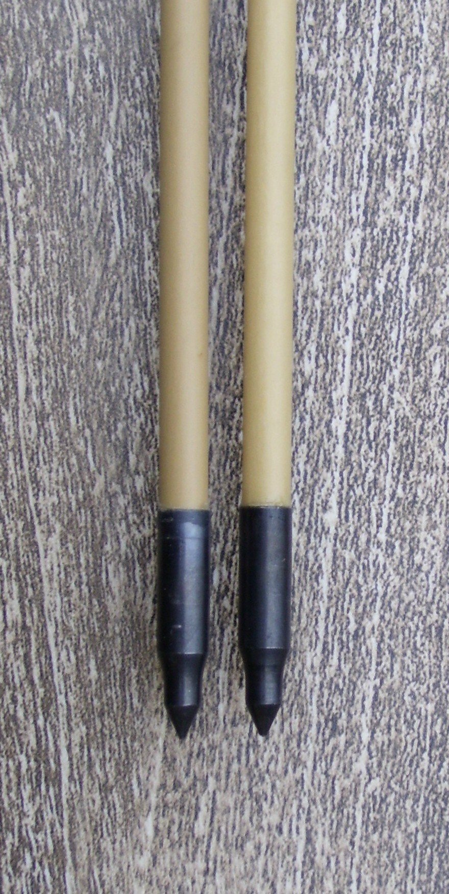 No frontiers Fiberglass Arrows (Green and Orange)