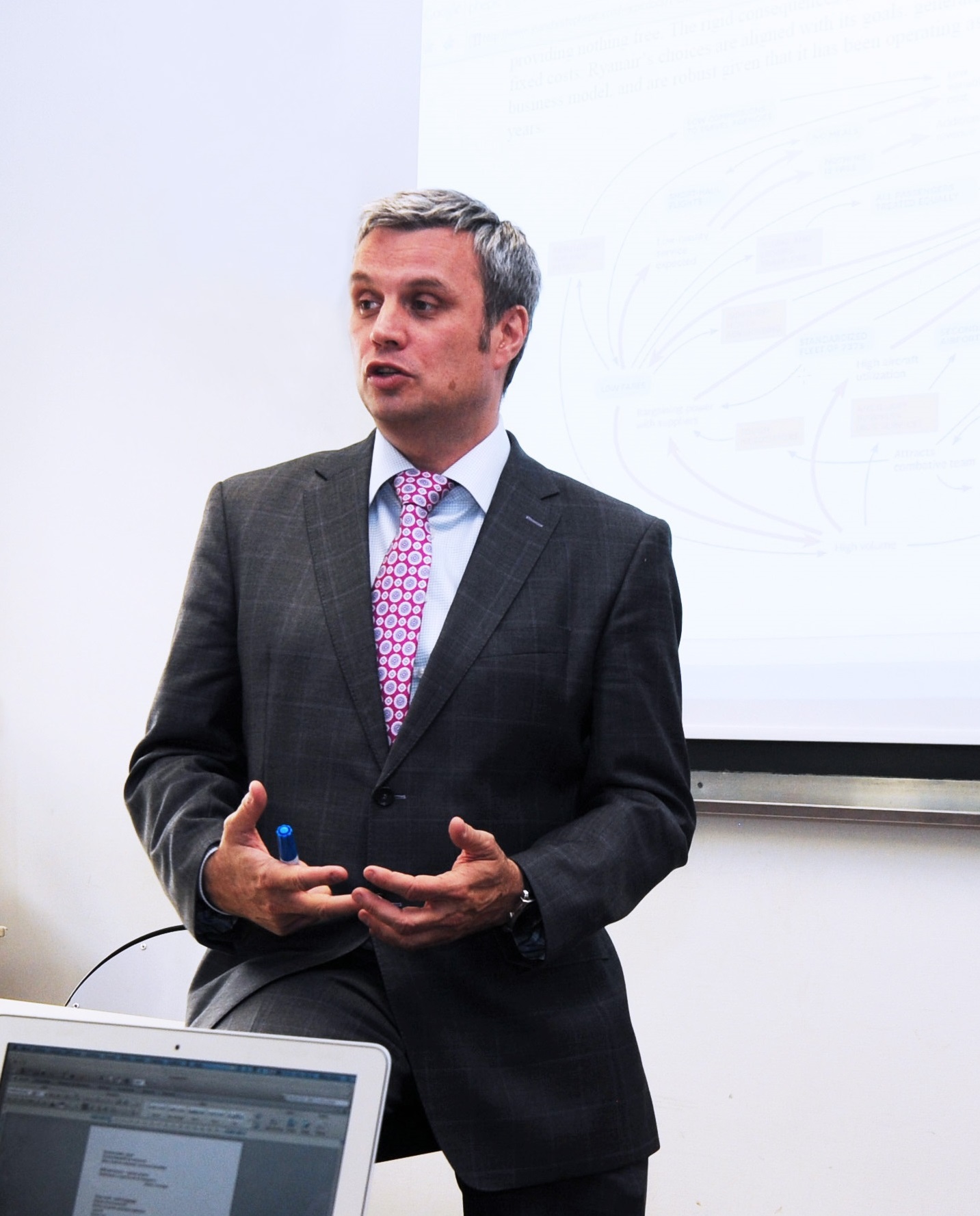 Amazon.fr JeanChristophe Pic books, biography, latest update