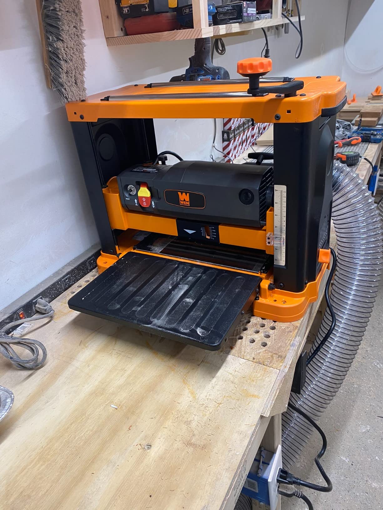 65/mo Finance WEN PL1326 15Amp 13Inch Spiral Benchtop Thickness Planer & JT630H 10Amp 6