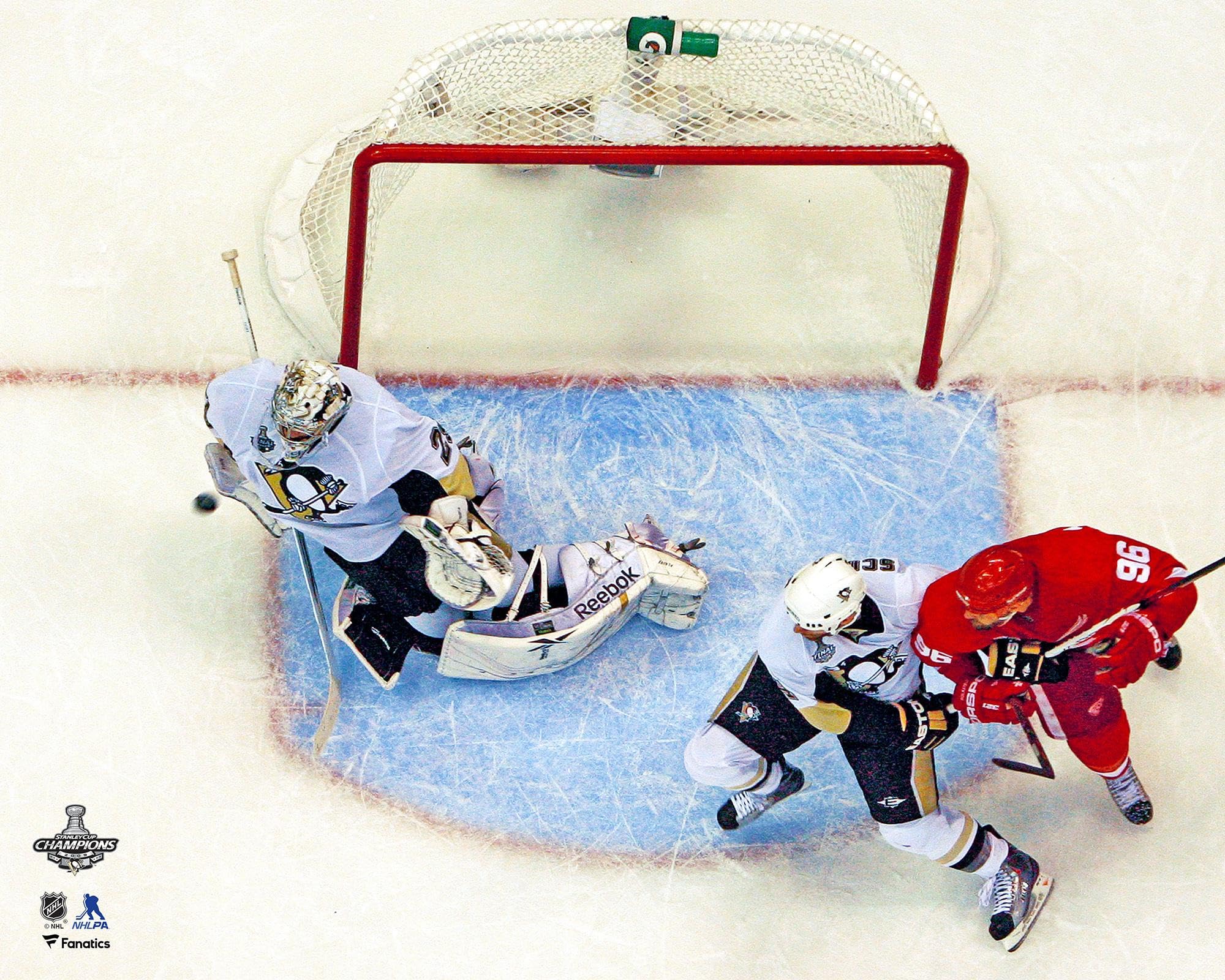 Amazon.com: Marc-Andre Fleury Pittsburgh Penguins Unsigned 2009 Amazon.com: Marc-Andre Fleury Pittsburgh Penguins Unsigned 2009