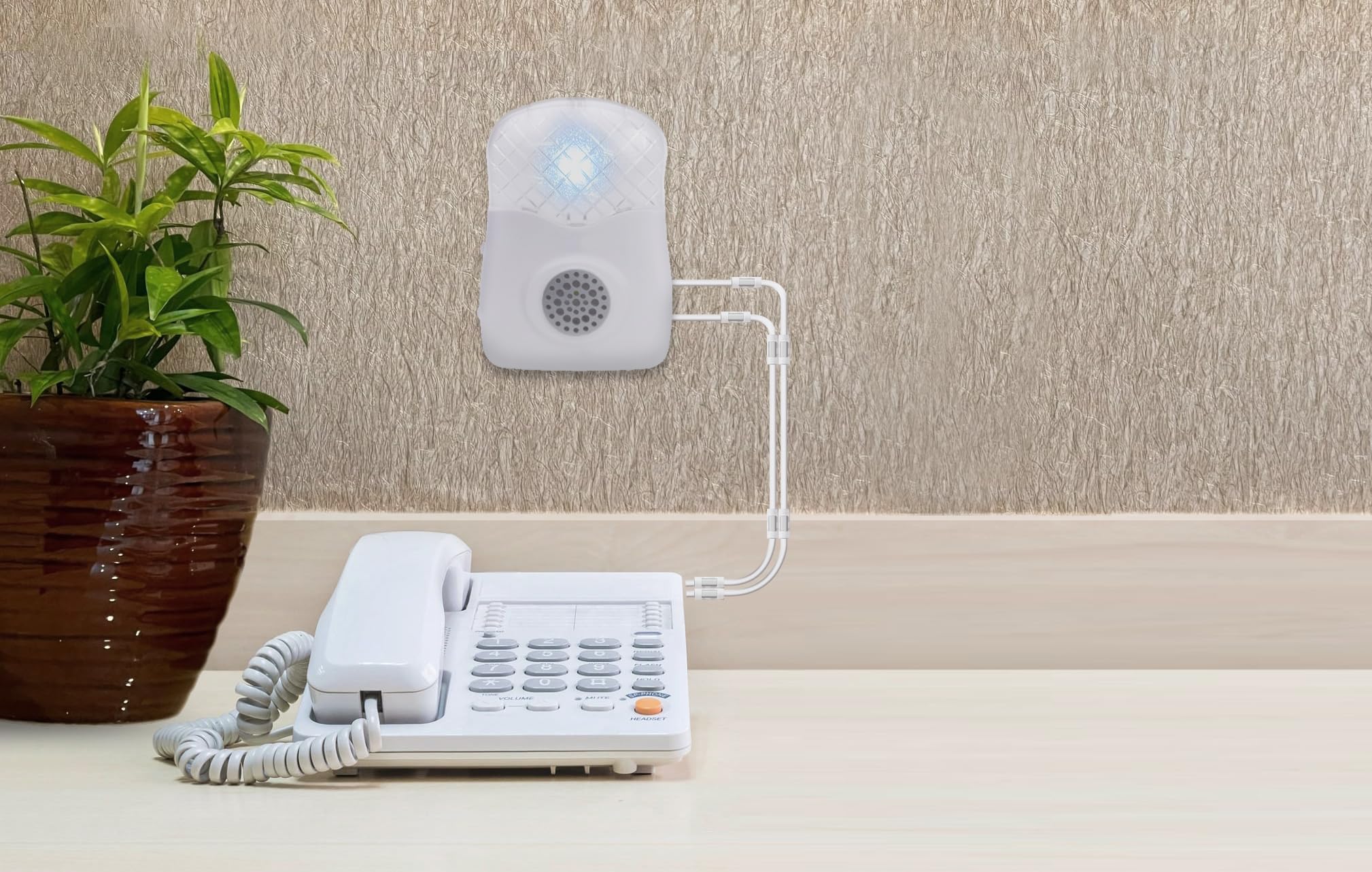 Amplificateur de Sonnerie téléphonique VOCA RA02 avec Voyant Lumineux, jusqu'à 120 DB, pour téléphones Fixes, Montage Mural, idéal pour Les environnements bruyants et Les Personnes malentendantes