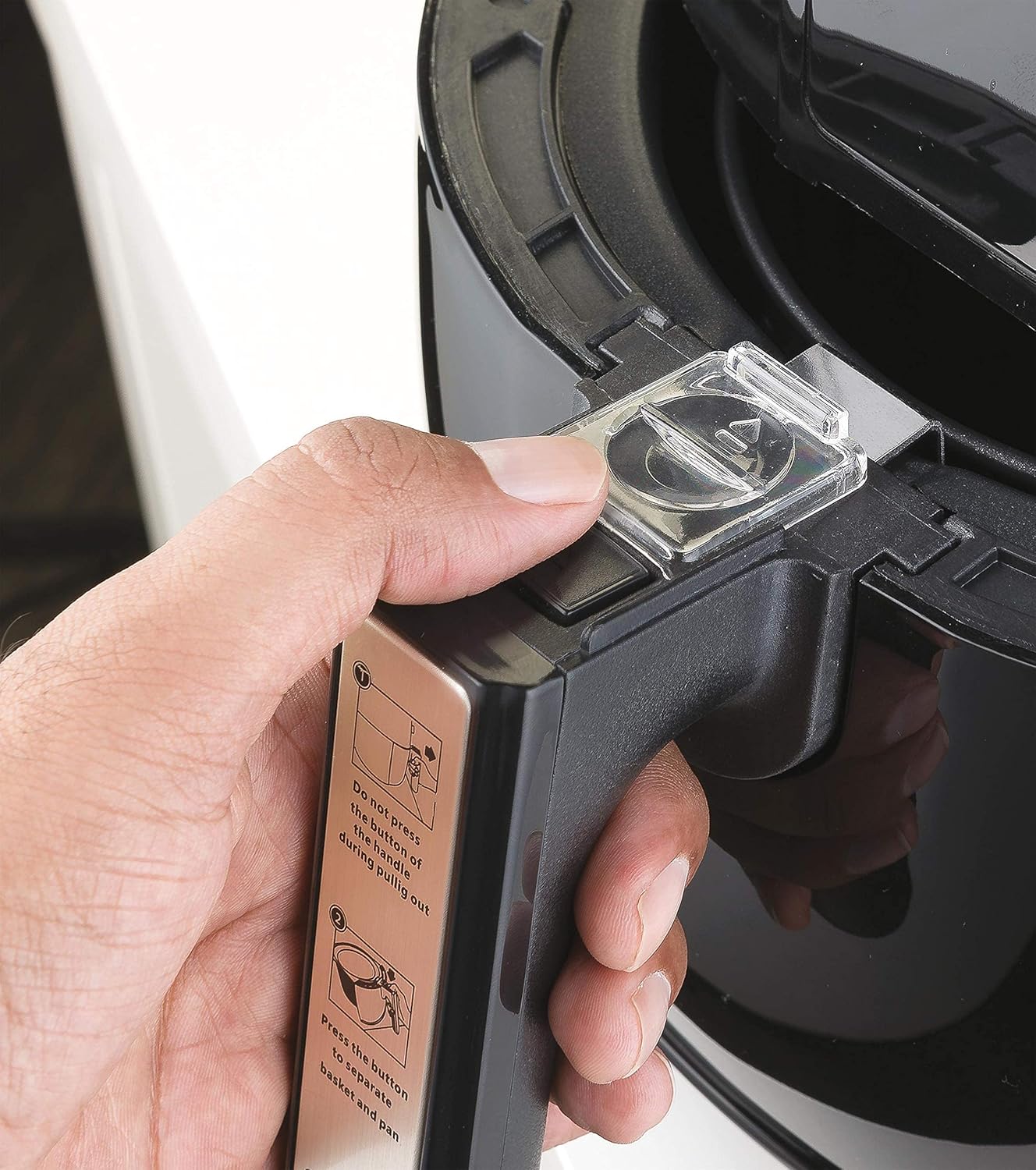 بلاك اند ديكر قلاية هوائية 1500 واط يدوية سعة 4 لتر 50 - 60 هر... - view 4