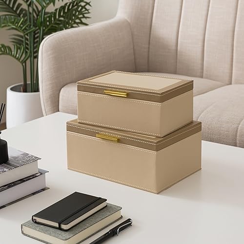 Miniatura 4 de Soul & Lane Cajas decorativas de piel sintética con tapas y herrajes dorados para decoración del hogar, juego de 2 cajas apilables con bisagras para