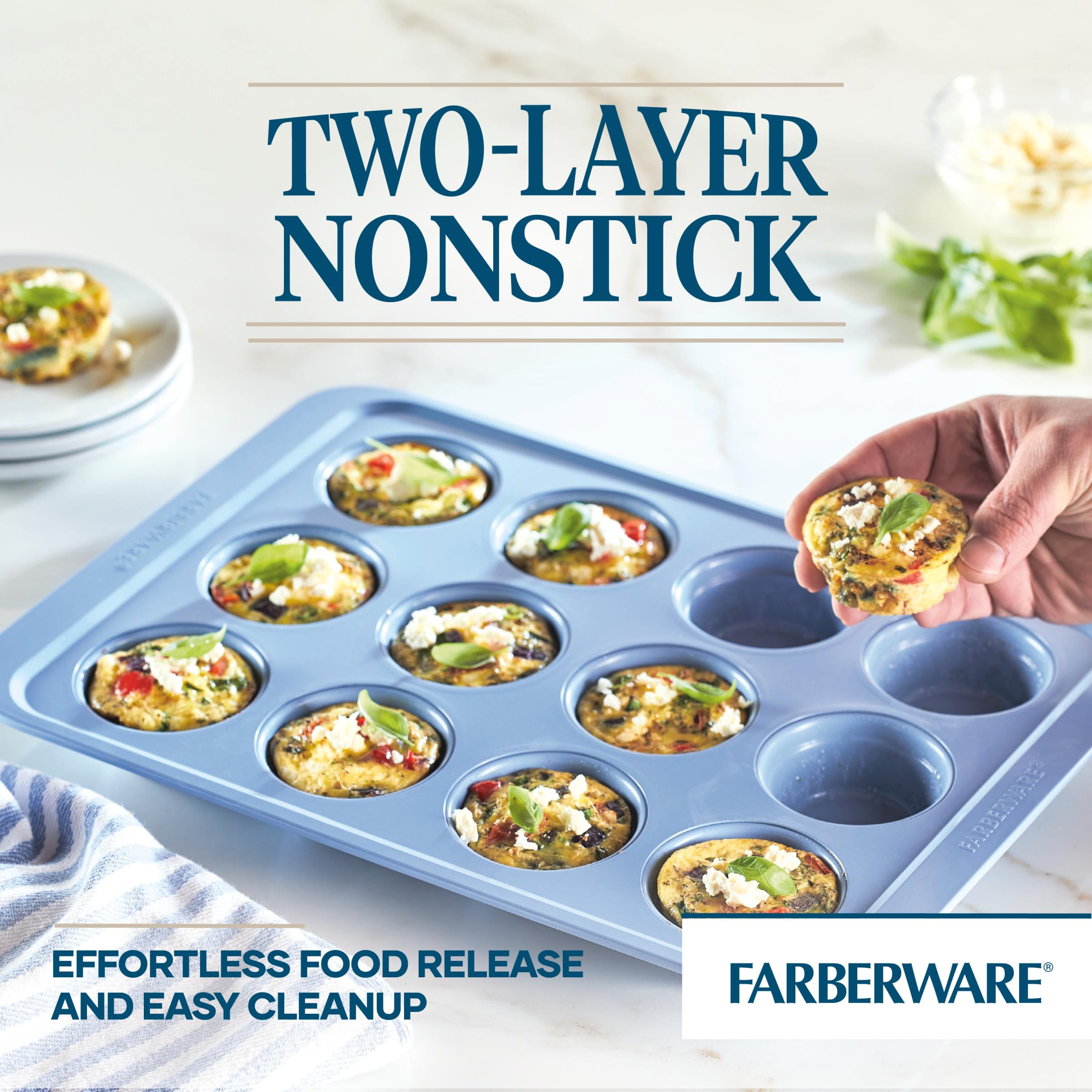 Farberware Easy Solutions - Molde antiadherente para hornear magdalenas/magdalenas, 12 tazas con líneas de relleno, color azul