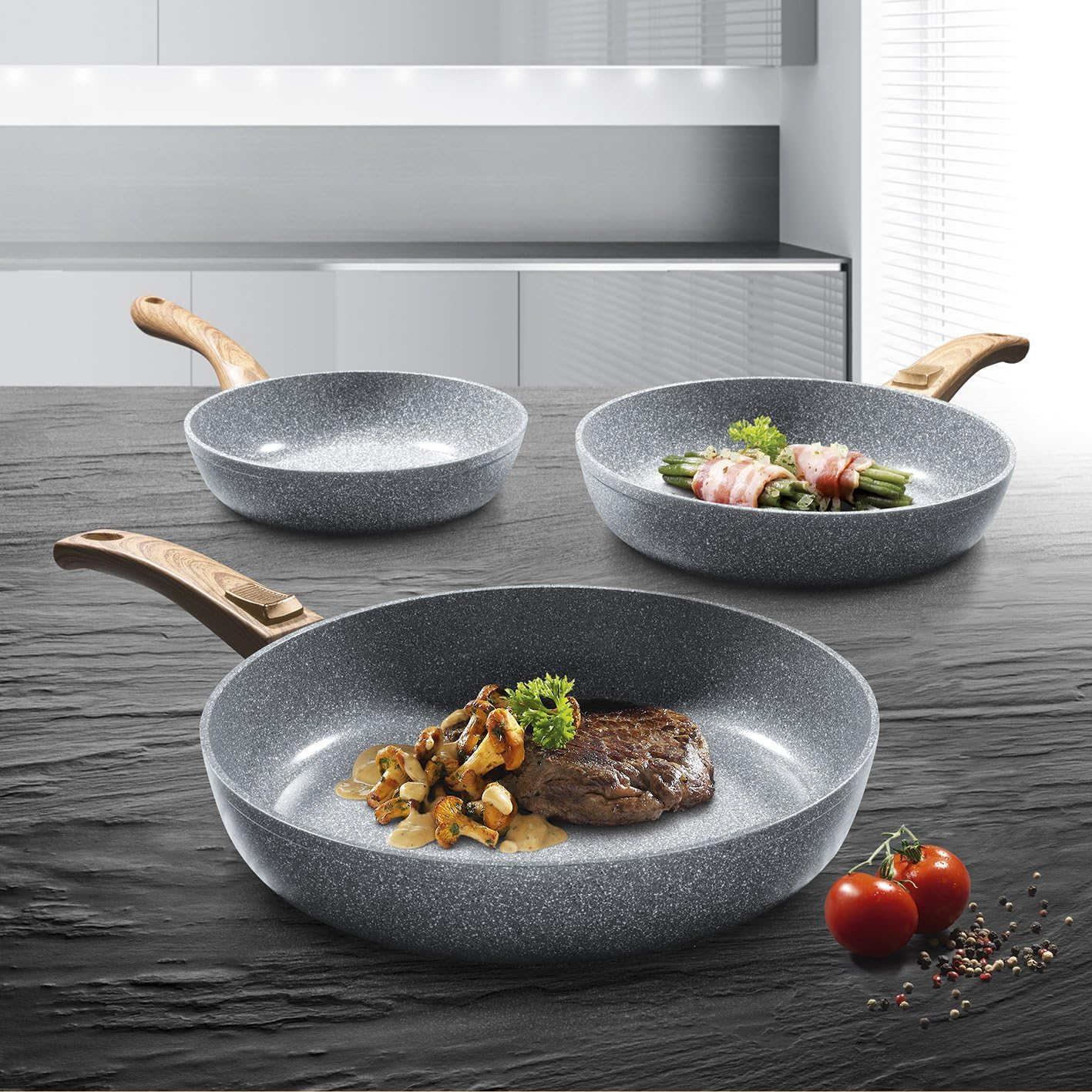 02141 Professional Frying Pan Set, 3 Pieces | Run Off Effect | Removable Handle | For all Stove Types | Dishwasher Safe | Stackable