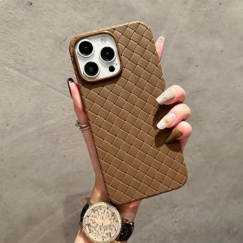iPhone 16 Pro             iPhone 16 Pro  /