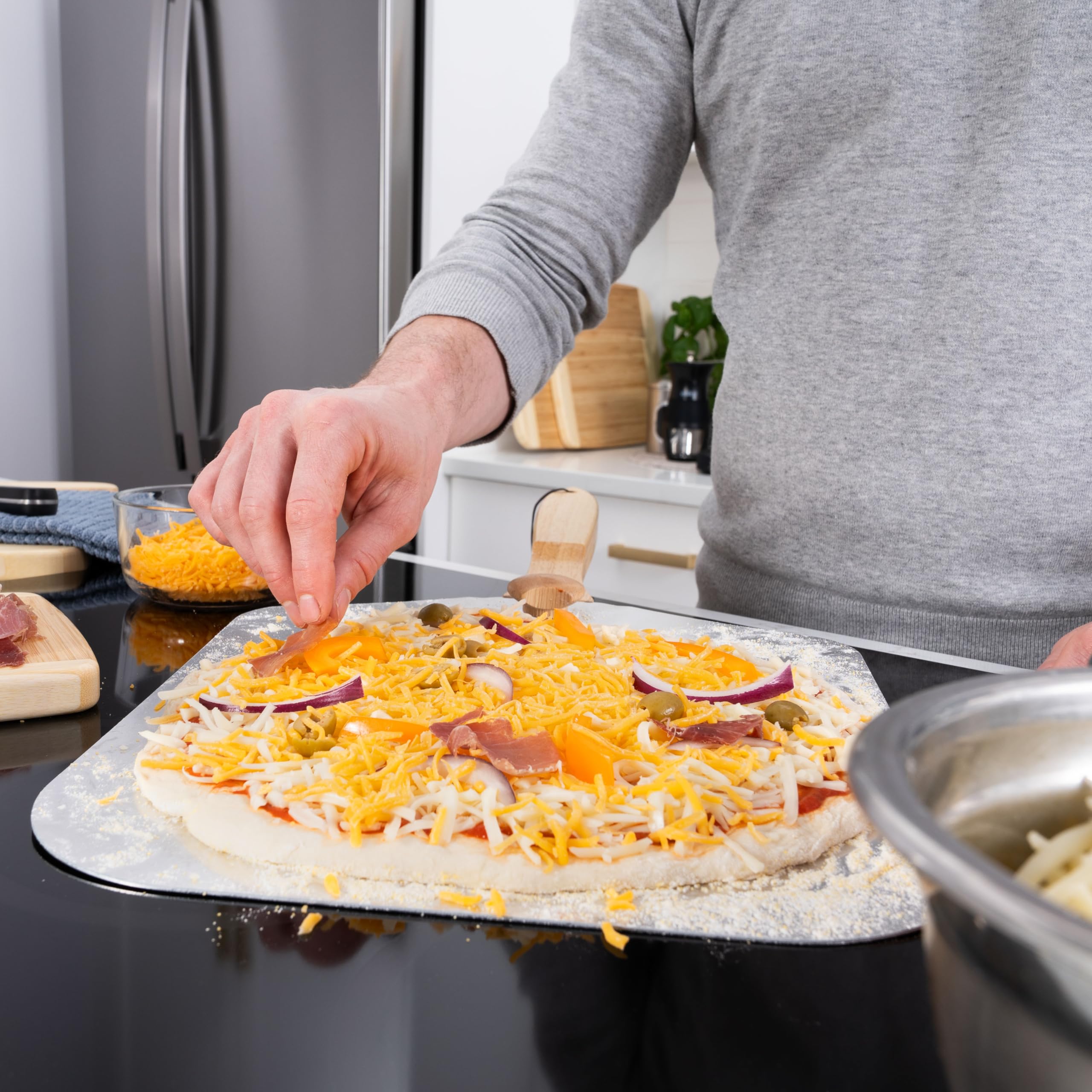 Old Stone Pizza Kitchen Aluminum Pizza Peel with Collapsible Wooden Handle, 14x16-Inch, Silver - Image 4