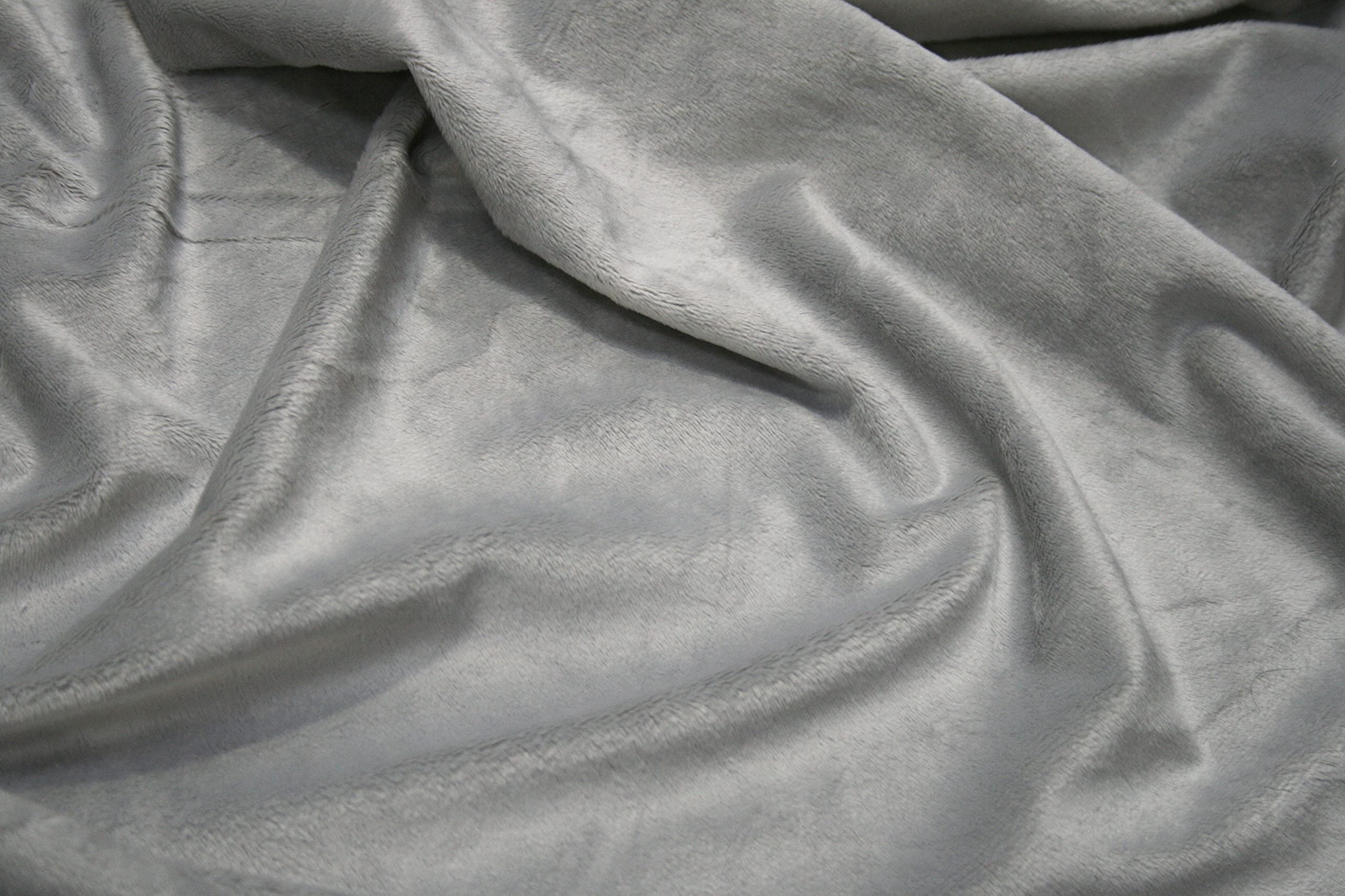 Tissu polaire Velboa gris pâle 5 m pour doubler vêtements chauds d'hiver