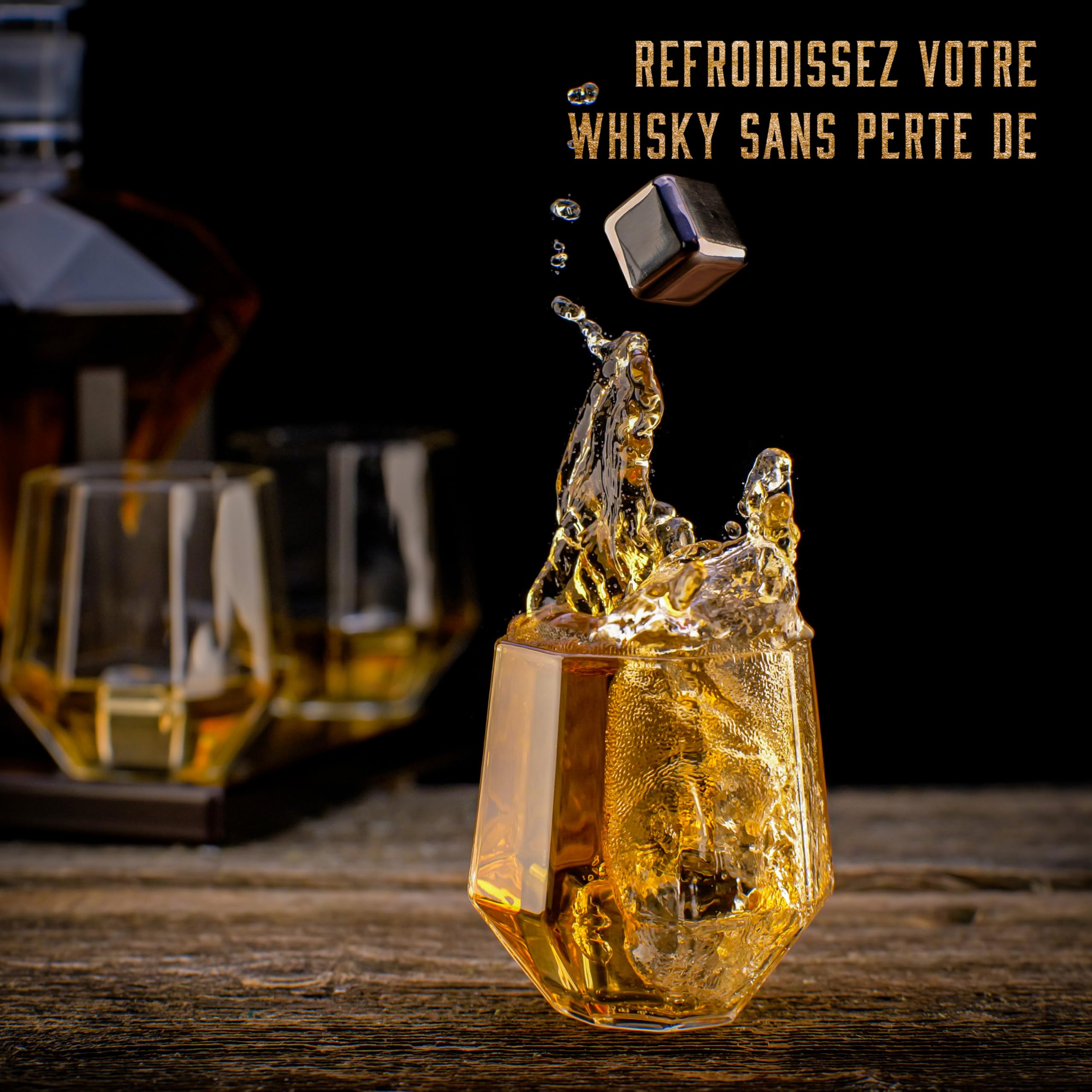 WHISISKEY Carafe Whisky - Carafe à Whisky - 1000ML - Coffret Cadeau Homme - Coffret Whisky Luxueux - Idee Noel - Decanter avec 4 Verre à Whisky, 4 Pierre a Whisky, Whiskey Accessories