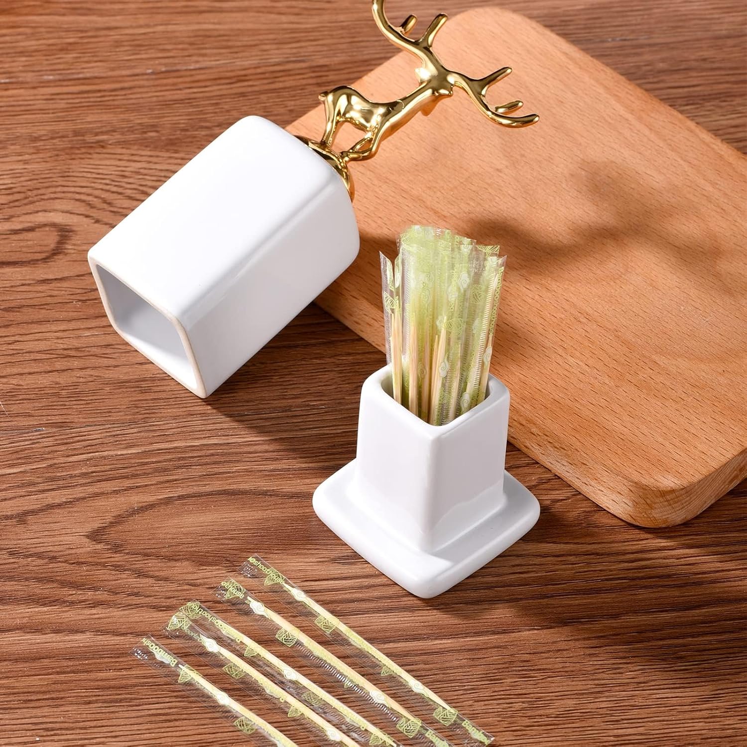 Bamboo Wooden Toothpicks With Individually Wrapped Package| 2000-Count Round Toothpicks| Good for Small Appetizer,Party,Cleaning Teeth,Cocktail Picks, BBQ, Craft.