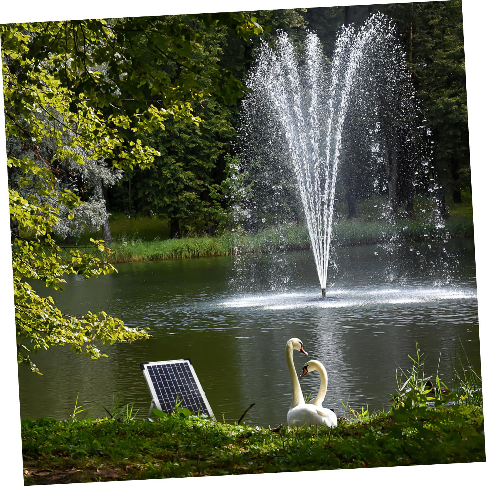 Pompa per Fontana Solare 1350l/h in Pp Nero per Prato e Laghetto | Installazione Semplice, Uso Versatile, Ricarica Comoda, Adatta a Giardino, Piscina e Vasca