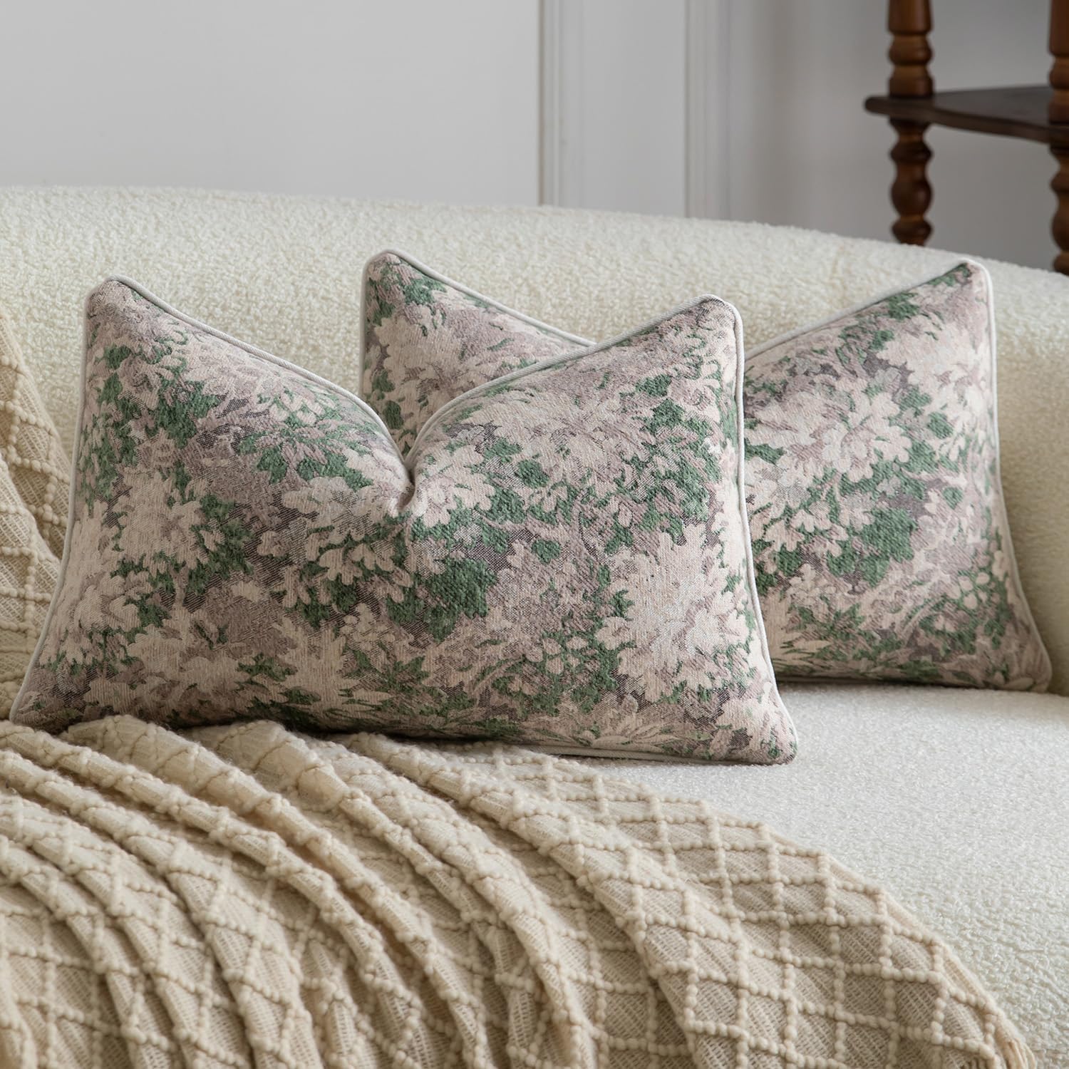 Madizz Pack of 2 Decorative Cushion Covers 30x50 cm Blushed Sage Vintage Floral Throw Pillows Soft Solid Jacquard Pillow Covers for Couch Sofa Bedroom Living Room