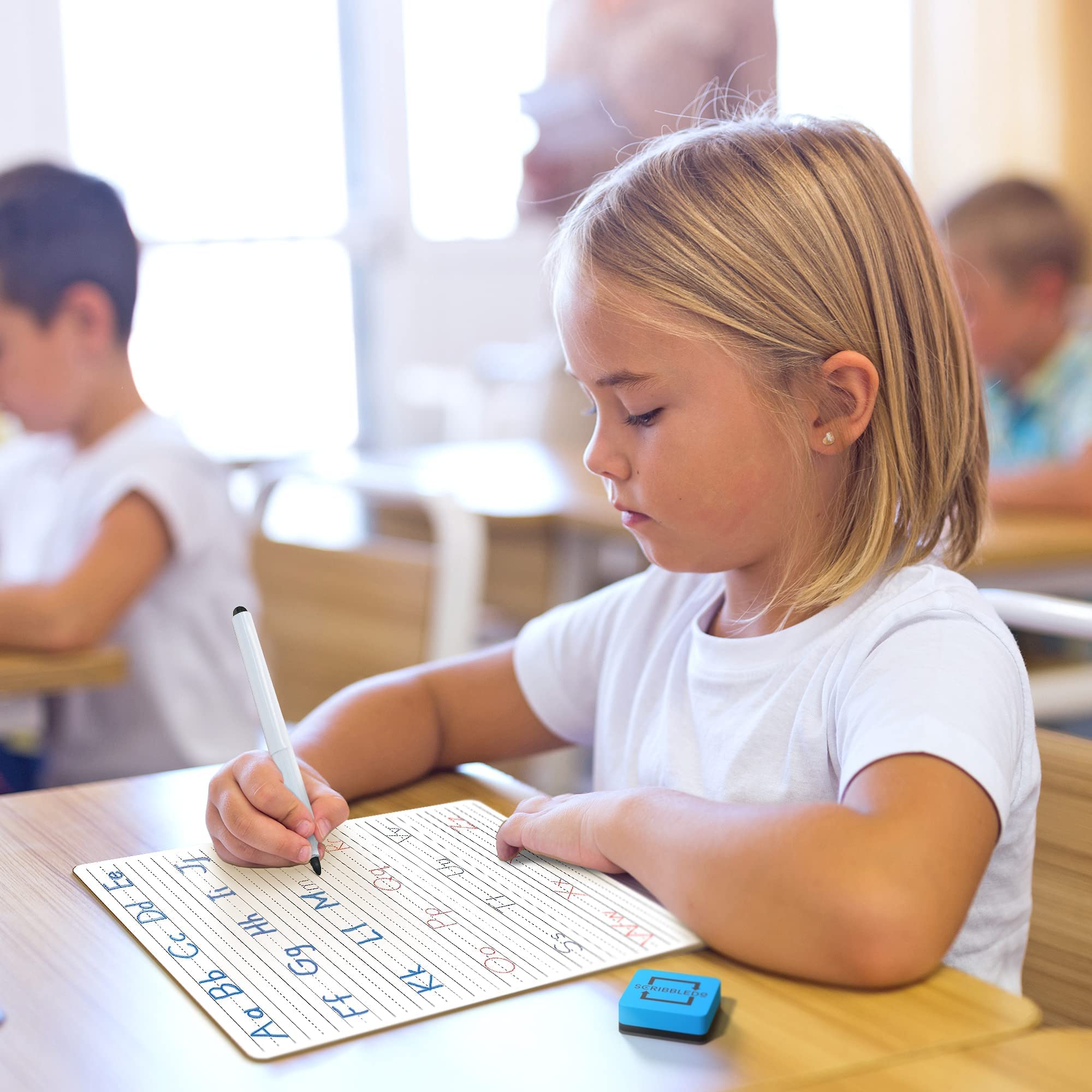 Paquete de 2 tablas de escritura a mano de borrado en seco para niños de 9 x 12 pulgadas, pizarra blanca para rastreo de letras para niños de 3 a 5 años, tarjetas de práctica del 3