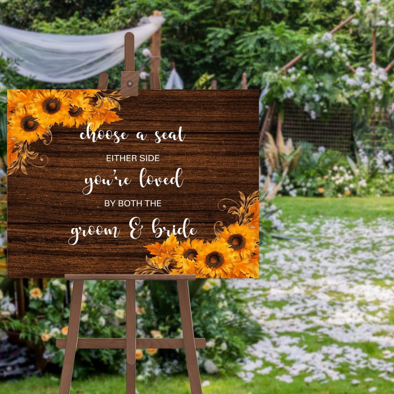 Panneau mural en bois rustique pour simplifier l'accueil de mariage
