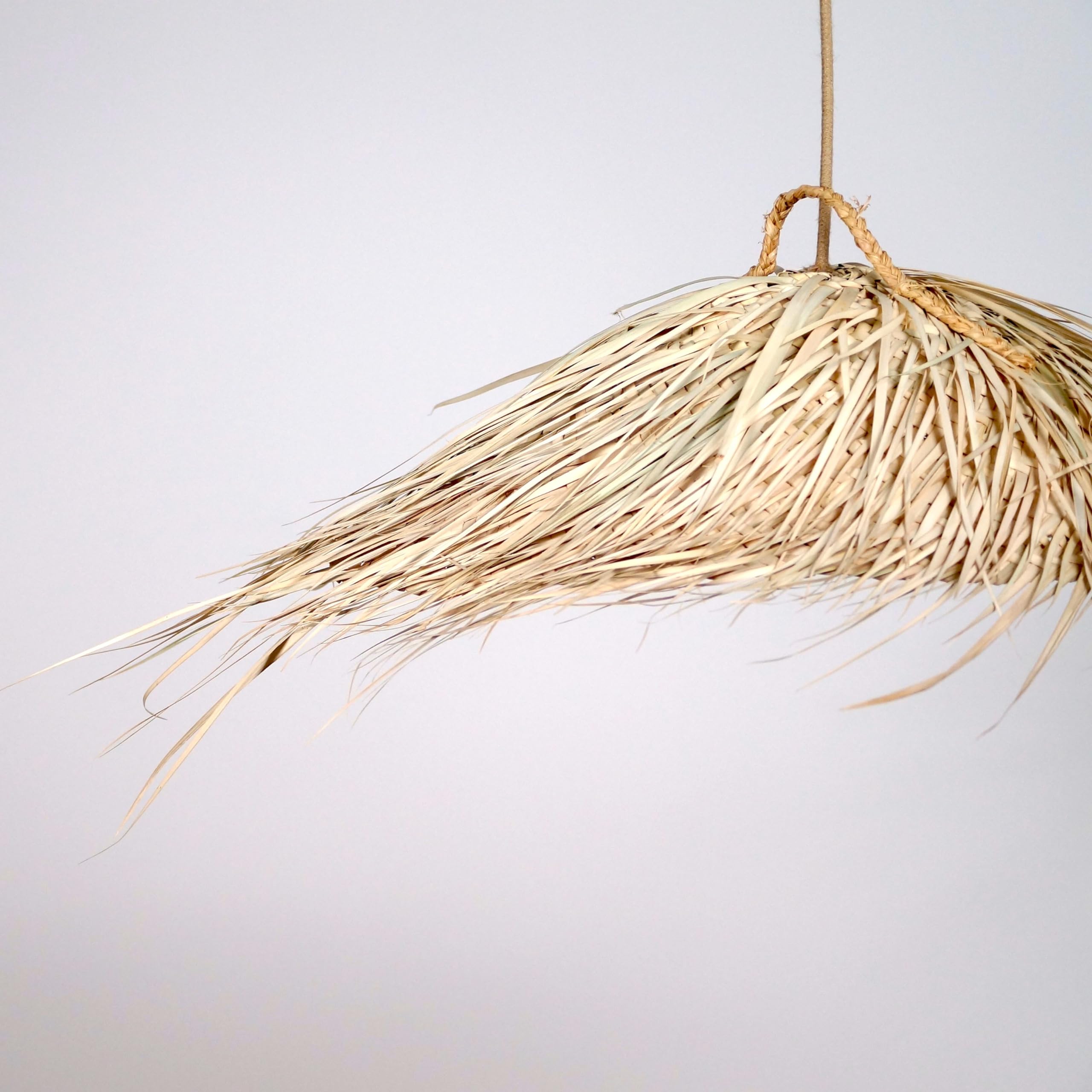 Suspension Luminaire en Paille, Abat jour Suspension Parasol naturel, Fait Main (Taille S Ø60cm)
