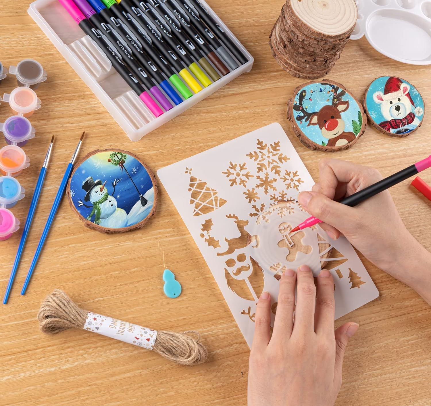 ilauke Wood Slices, 50PCS 2.7''-3.1''Natural Wooden Christmas Ornaments Kit with Pre-Drilled Hole, Acrylic Paint Pattern Stencils, DIY Craft for Adults Kids Holiday Decor Xmas Ornaments