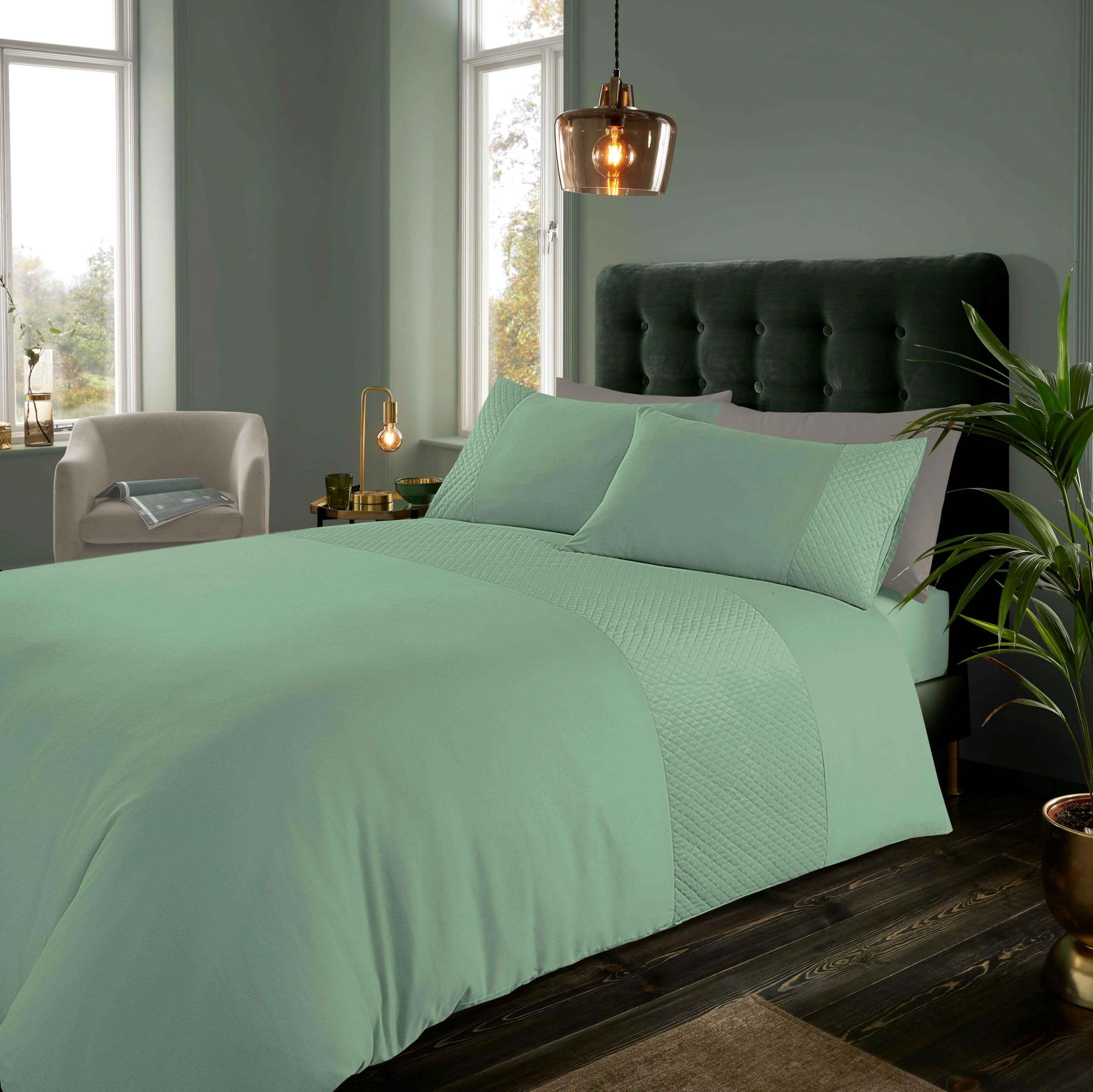 GC GAVENO CAVAILIA Velvet Shiny Quilt Cover Set - Fancy Diamond Band Double Duvet Cover (200x200 Cm) With Matching Pillowcases (50x75 Cm) - Easycare Fluffy Fleece Bed Cover Set - Sage Green