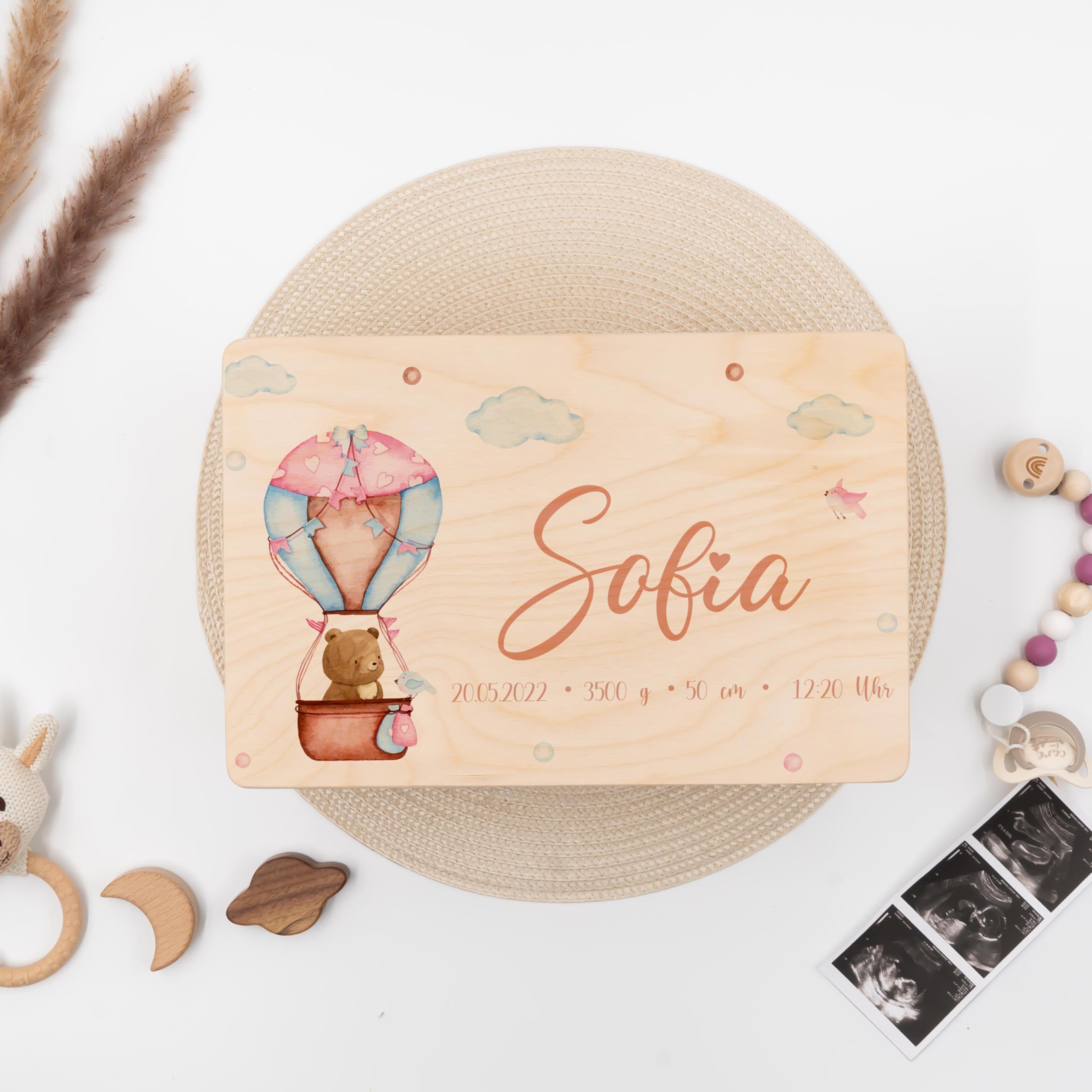 KIDSMOOD - Erinnerungsbox Baby, personalisierte Holzkiste mit Deckel, Ideal zur Aufbewahrung von Erinnerungen und als Geschenk zur Geburt, Taufe oder als Geburtstagsgeschenk für Mädchen und Jungen