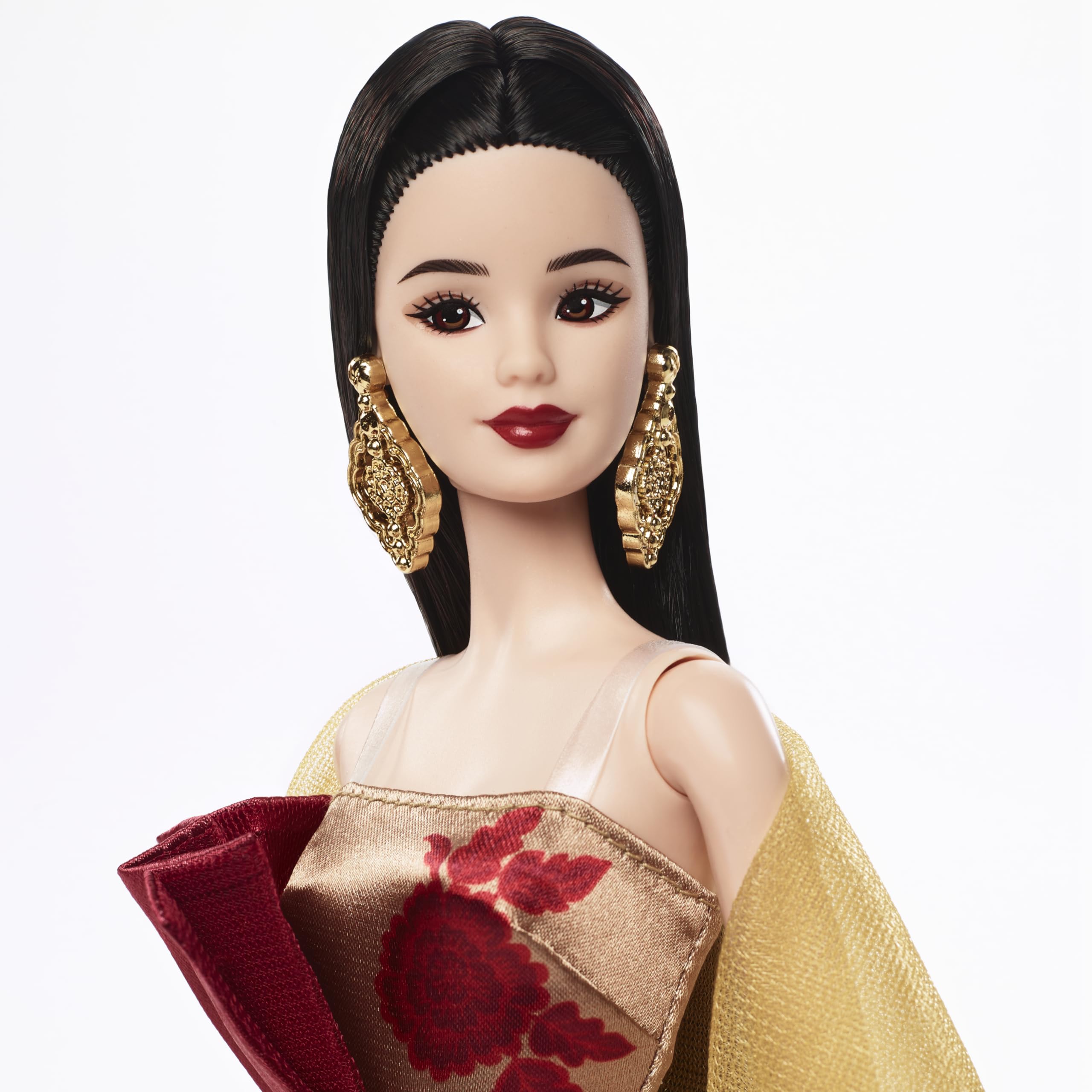 Barbie Signature Lunar New Year 2026 Księżycowy Nowy Rok Lalka kolekcjonerska, czerwona sukienka w złociste piwonie, kolekcjonerska zabawka na święta dla dzieci 6+ i kolekcjonerów, JJX83