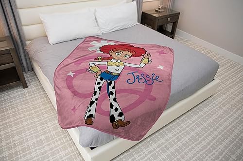 Miniatura 109 de Jay Franco Manta de felpa de 46 x 60 pulgadas, manta de forro polar suave y acogedora para dormitorio y sofá, producto con licencia oficial, azul