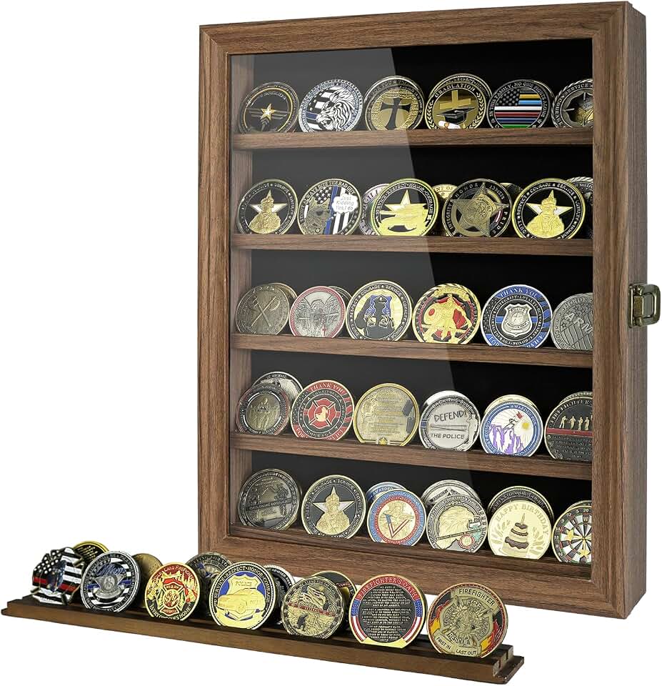 Vitrine Para Moedas De Desafio Militar Com Porta De Vidro Temperado Hd, 5 Fileiras Para Fichas De Poker, Prateleiras Removíveis, 2 Ranhuras Para Colecionadores, Acabamento Em Marrom Ferrugem