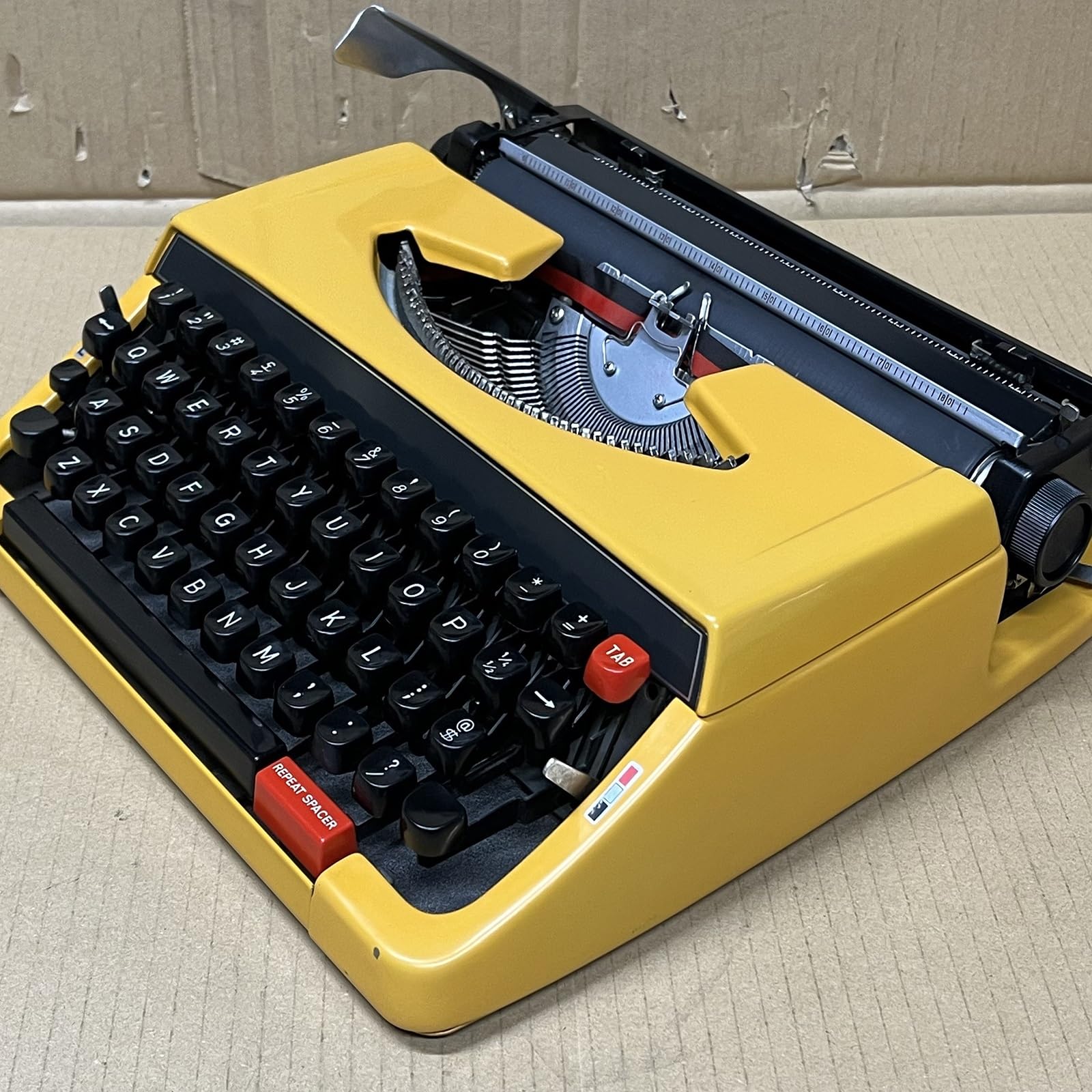 Retro Schreibmaschine Gelb, Retro Reiseschreibmaschine Nostalgische Schreibmaschine Zum Dekorieren Von Geschenken und Schreiben Von Briefen, Karten und Mehr