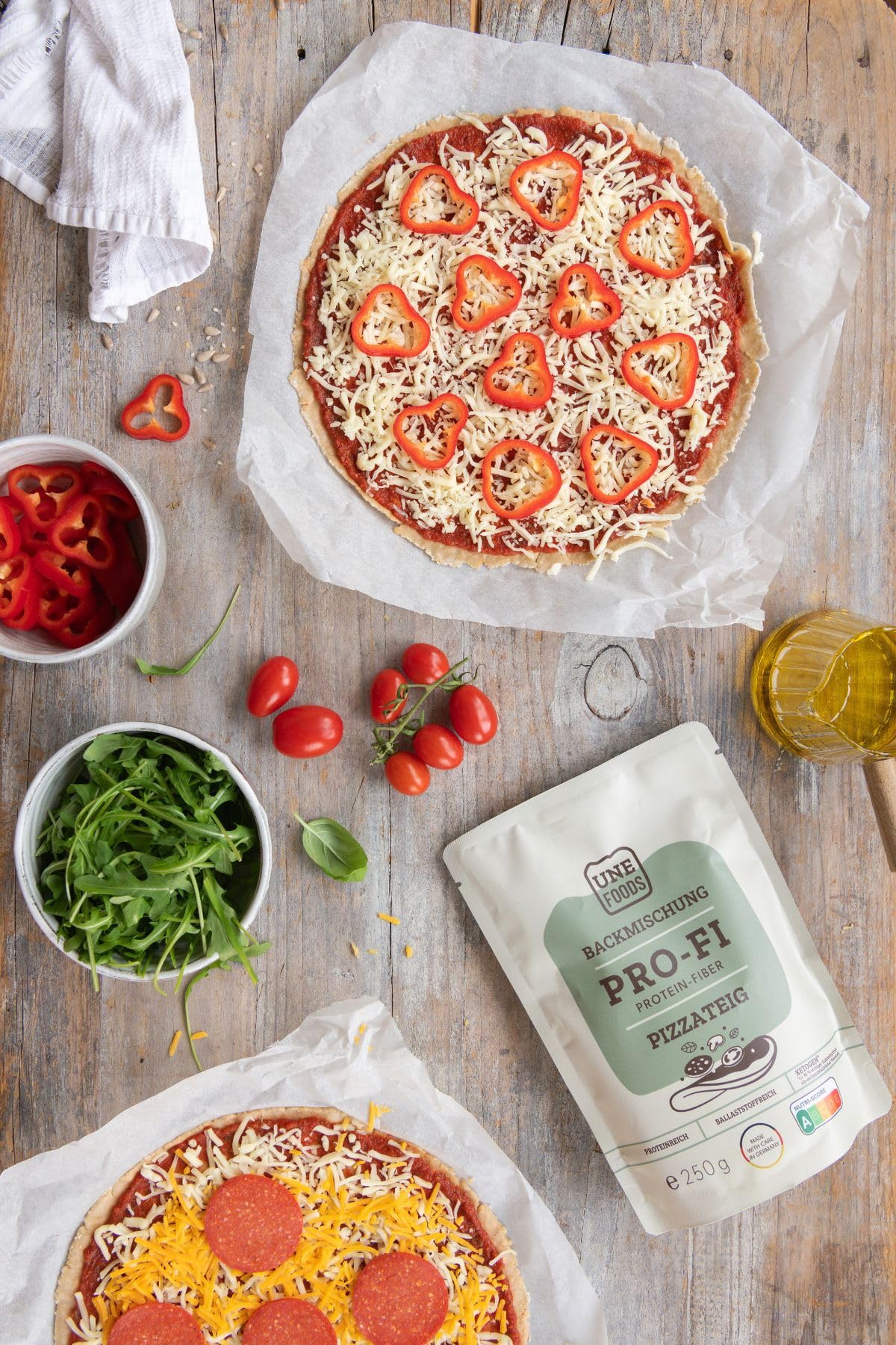 UNE FOODS PREMIUM Pro-Fi – Low-Carb Protein Pizza Backmischung – 250 g | Ballaststoffreich & Eiweißreich | Ohne Zuckerzusatz | Pizzateig zum Selbermachen