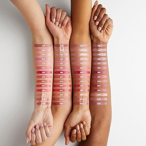 Miniatura 10 de LOreal Paris - Lápiz labial Colour Riche acabado satinado cremoso impregnado con ingredientes hidratantes lápiz labial para labios suaves hidratados