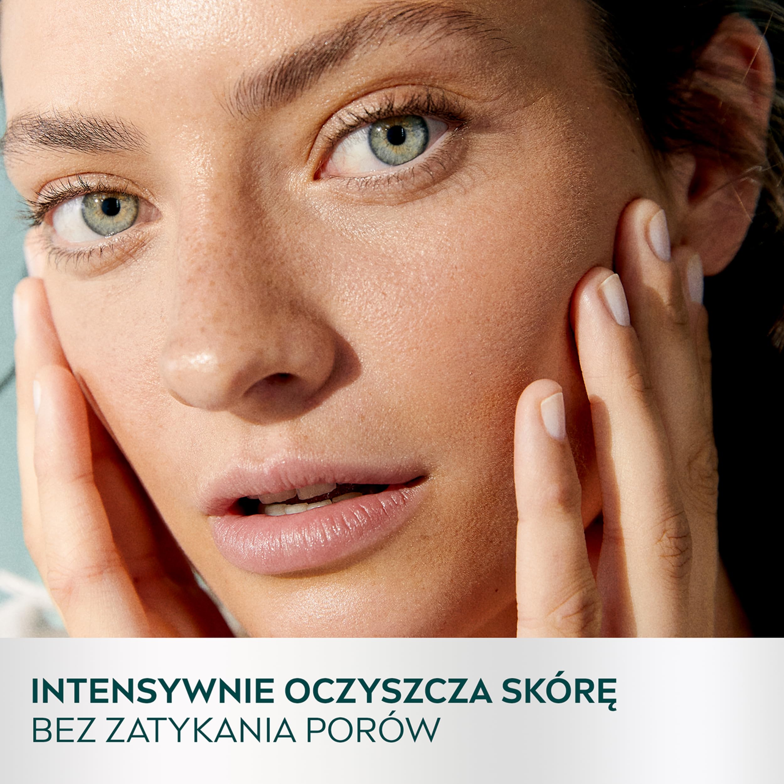 NIVEA Derma Skin Clear Oczyszczający żel do mycia twarzy 150 ml
