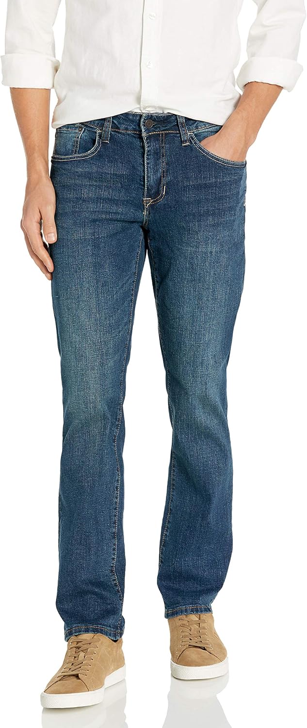 IZOD Men's Comfort Stretch Straight Fit Jean 30W x 32L Indigo Blast