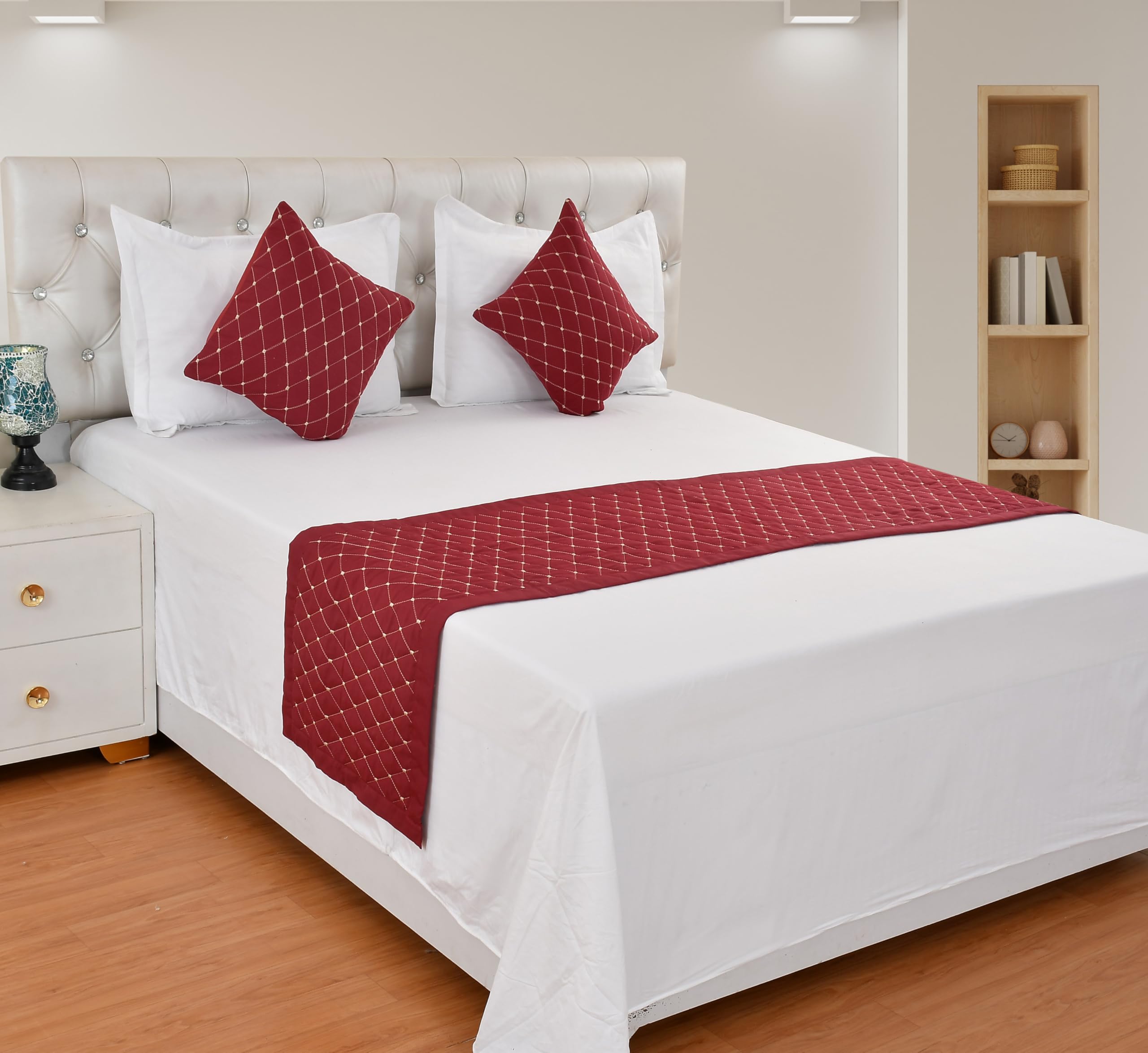 AASHIYANA SAJONA Quilted Double Bed Runner with 2 Cushion Covers, Maroon, Polyester Cotton Blend, 50.8x254 cm Runner, 40.64x40.64 cm Cushions, 3 Piece Set (Mehrun)