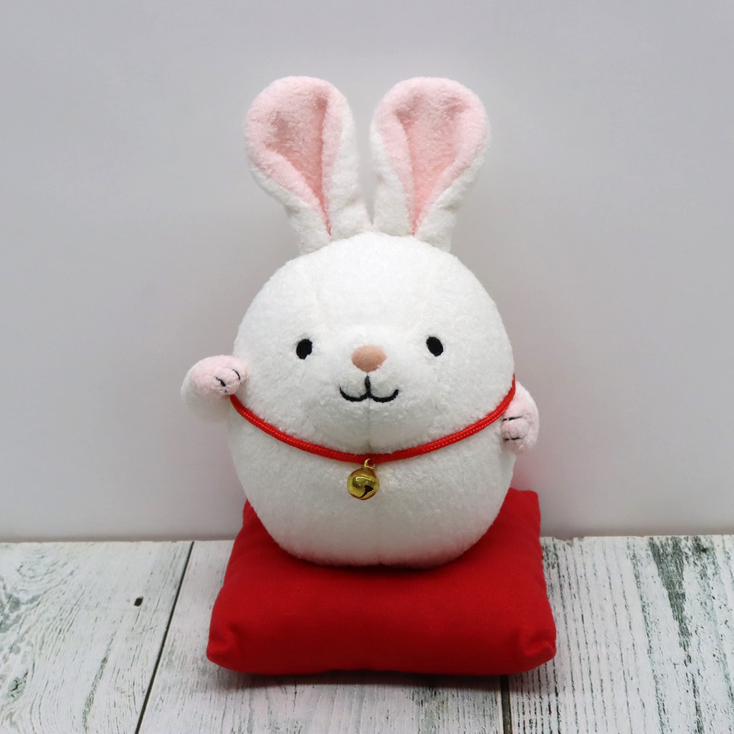 Amazon.co.jp: シナダ 2023年 干支 招き コロコロ うさぎ : 文房具