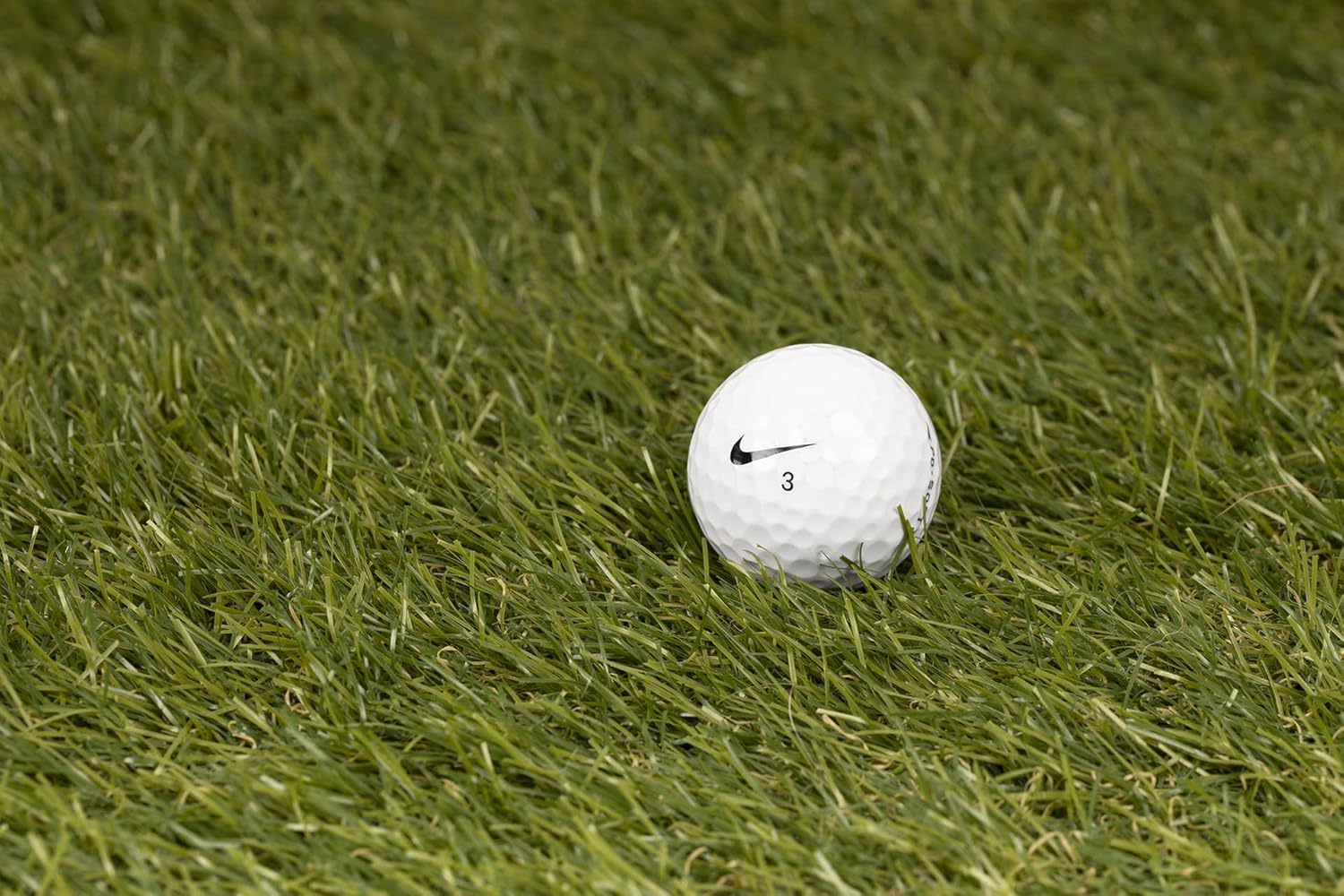 Clean Green Golf Balls Recycled & Used for Nike Golf Ball Mix - Good Condition Graded Ball - Includes GolfBalls and Mesh Carrying Bag