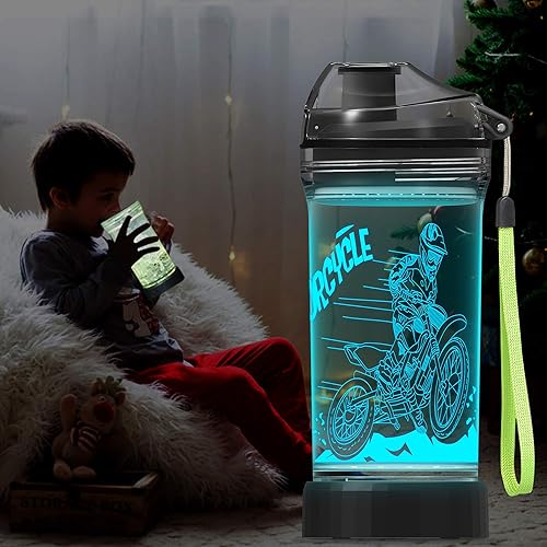 Lightzz Regalos de moto de cross para niños, botella de agua brillante 3D con luz LED  14 onzas Tritan libre de BPA  Taza de viaje ideal creativa