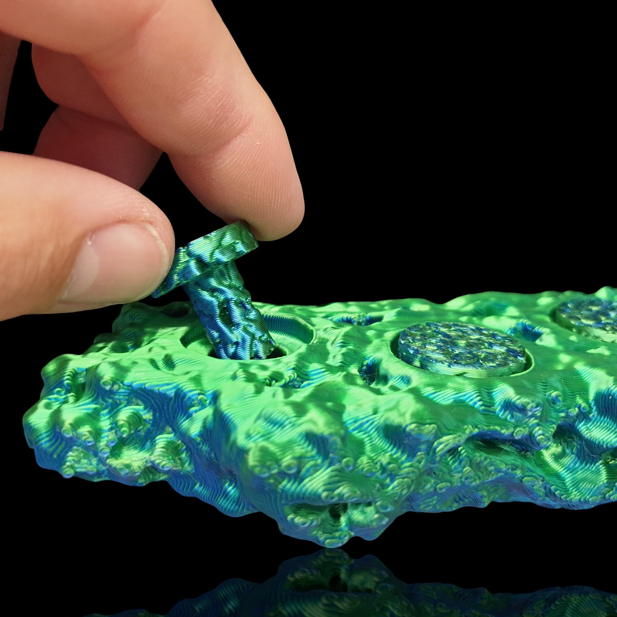 Alien Edition Frag Rack 4 Hole Green/Blue, M - Image 3