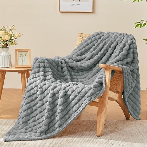 BEDELITE Updated Grey Throw Blanket for Couch and Bed- Super Soft and Warm 3D Checkered Fluffy Fuzzy Fleece Blanket, Luxurious Plush Cozy Blanket for Room Decor Spring, 50x60 inches