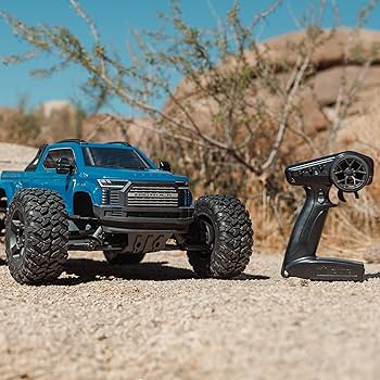ARRMA ビッグロック　1/10 1/10 BIG ROCK 3S 4X4 RTR Brushless Monster Truck, Black | ARRMA