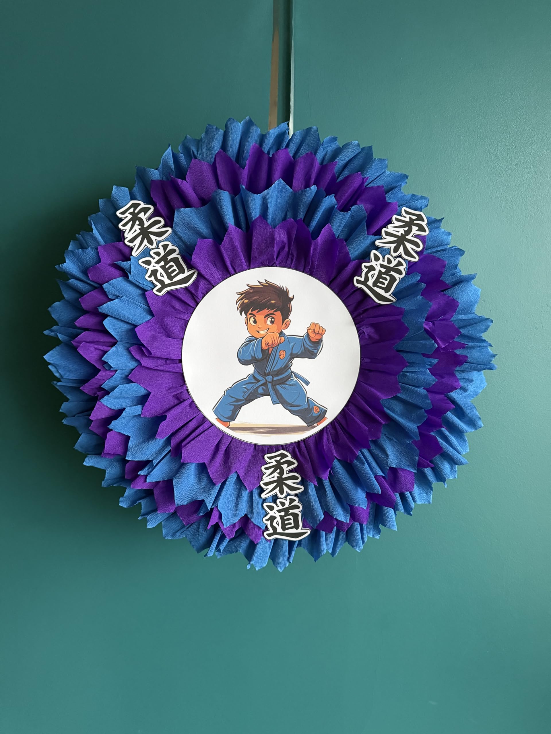 Handmade Martial Arts Karate Piñata – Empty Fillable Party Decoration (40 x 40 cm)
