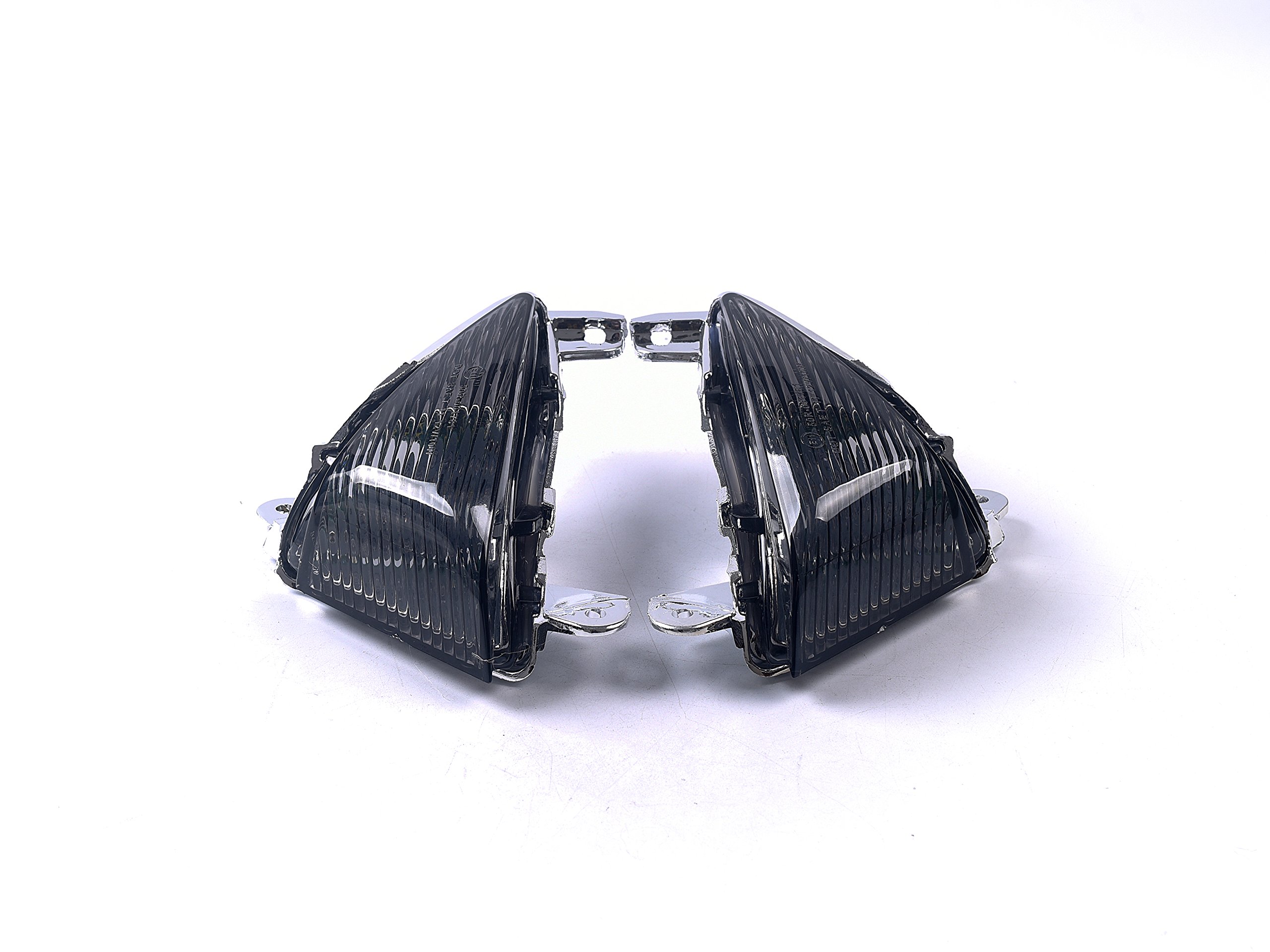モト　MOTO　LW2 Monochrome Maschine: A 1979 Moto Guzzi Le Mans II by