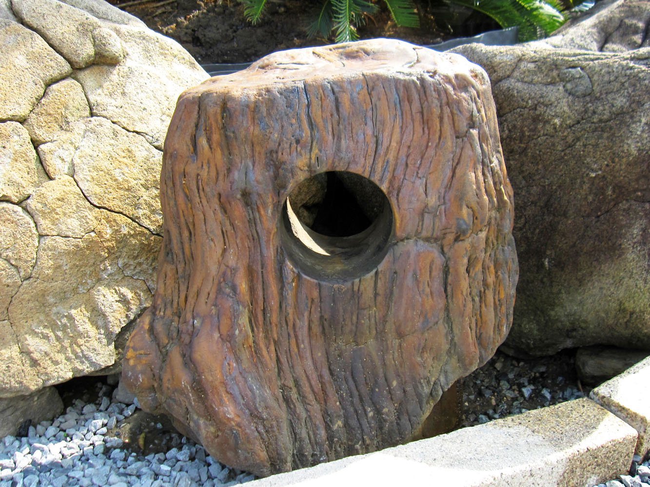 天然木化石 大型庭石 観賞石 オブジェ 90cm級 天然木化石 大型原石 庭石 観賞石 オブジェ 90cm級 天然木化石 大型