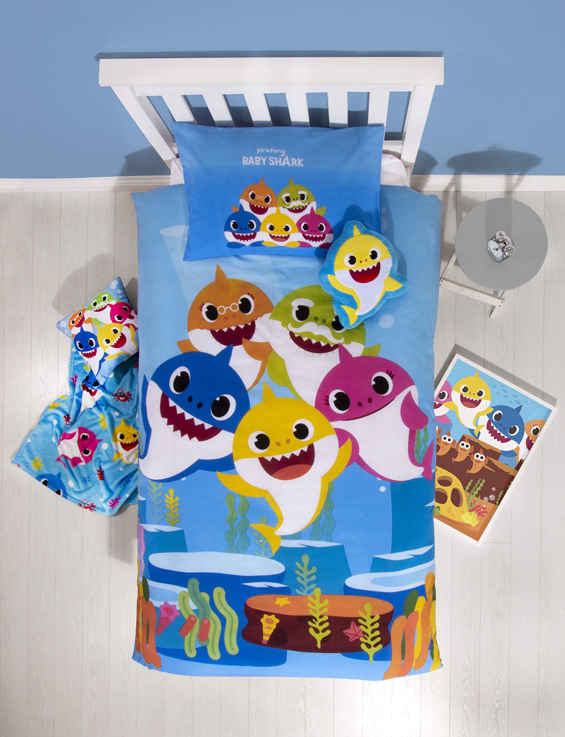 baby shark cot bedding