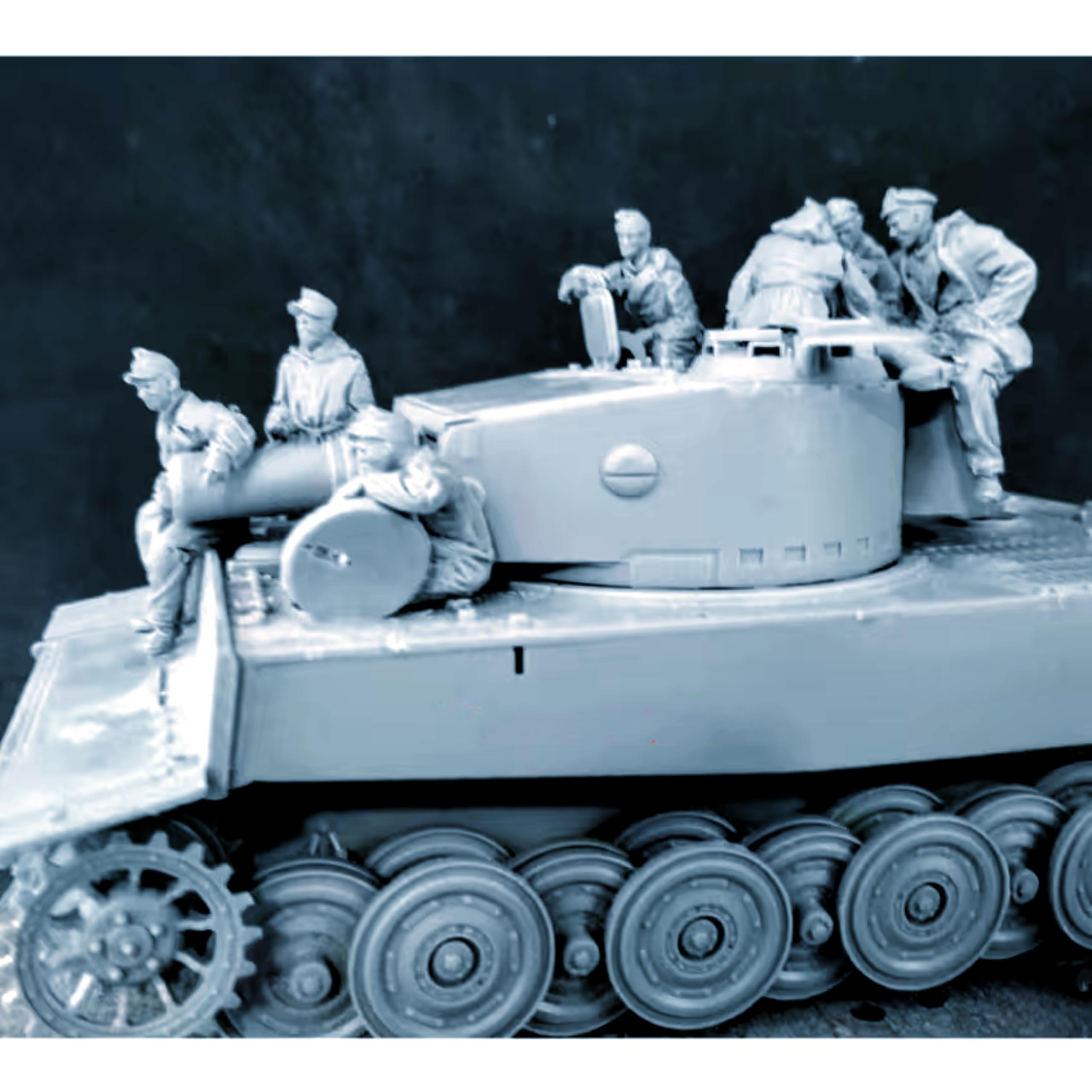 TRUEGRIS 1/35 WWII German Tank Soldier Resin Model Kit Unpainted and Unassembled (7 people, no tank) //k3w9J4