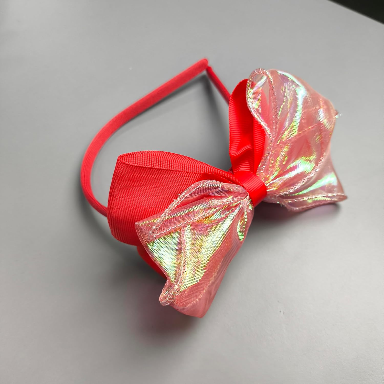 Arco Tiara Laço Infantil Organza Brilhante Acessório Cabelo Crianças Elegante Luxo Cores (PRETO) em promoção! Veja a oferta e mais achadinhos de Laços & Tiaras Infantis 8 Hoje é o melhor dia para comprar Arco Tiara Laço Infantil Organza Brilhante Acessório Cabelo Crianças Elegante Luxo Cores (PRETO) com aquele preço maroto! Promoção! Aproveite a oferta! 8